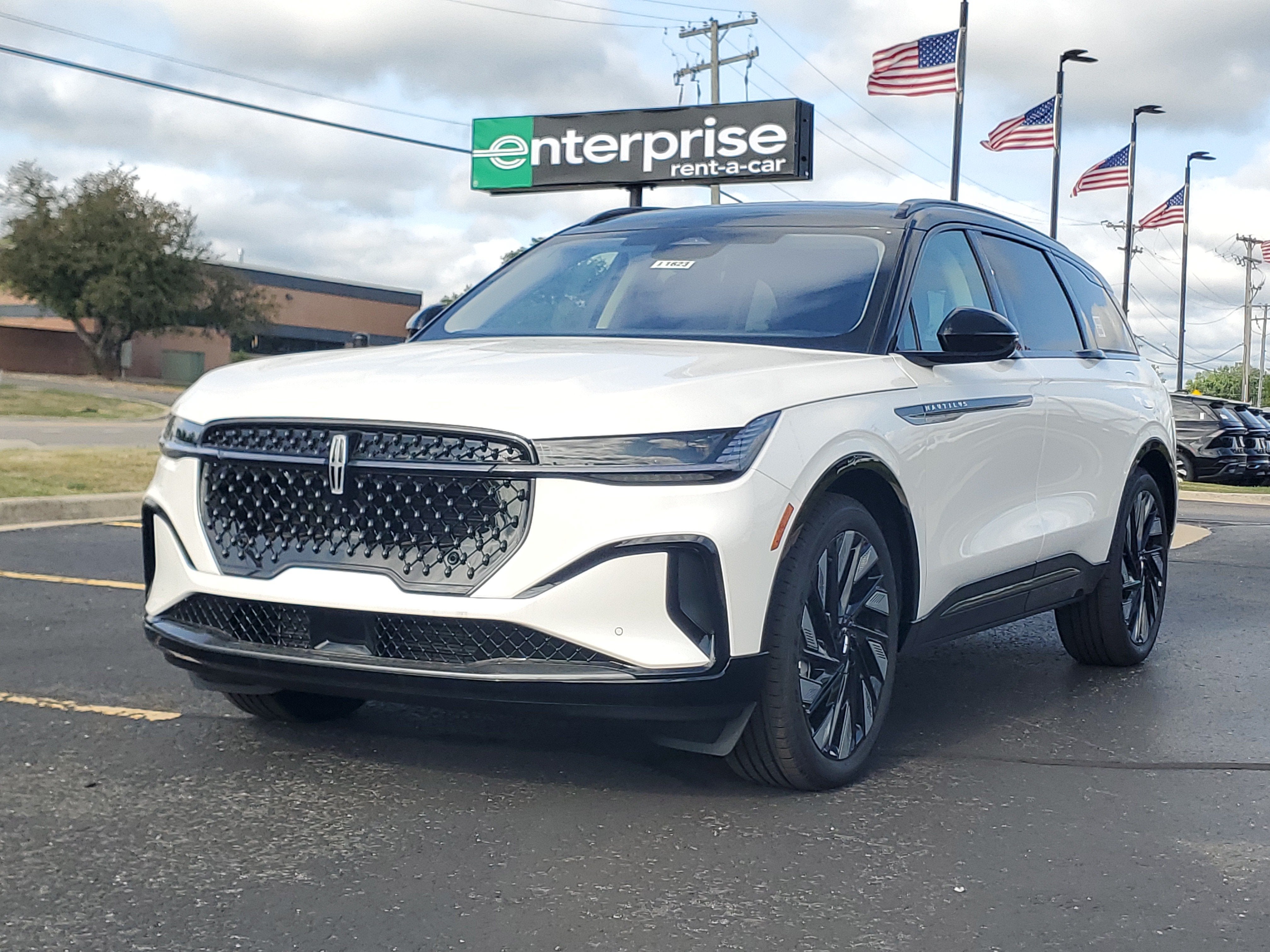 2026 Lincoln Nautilus Reserve Hybrid