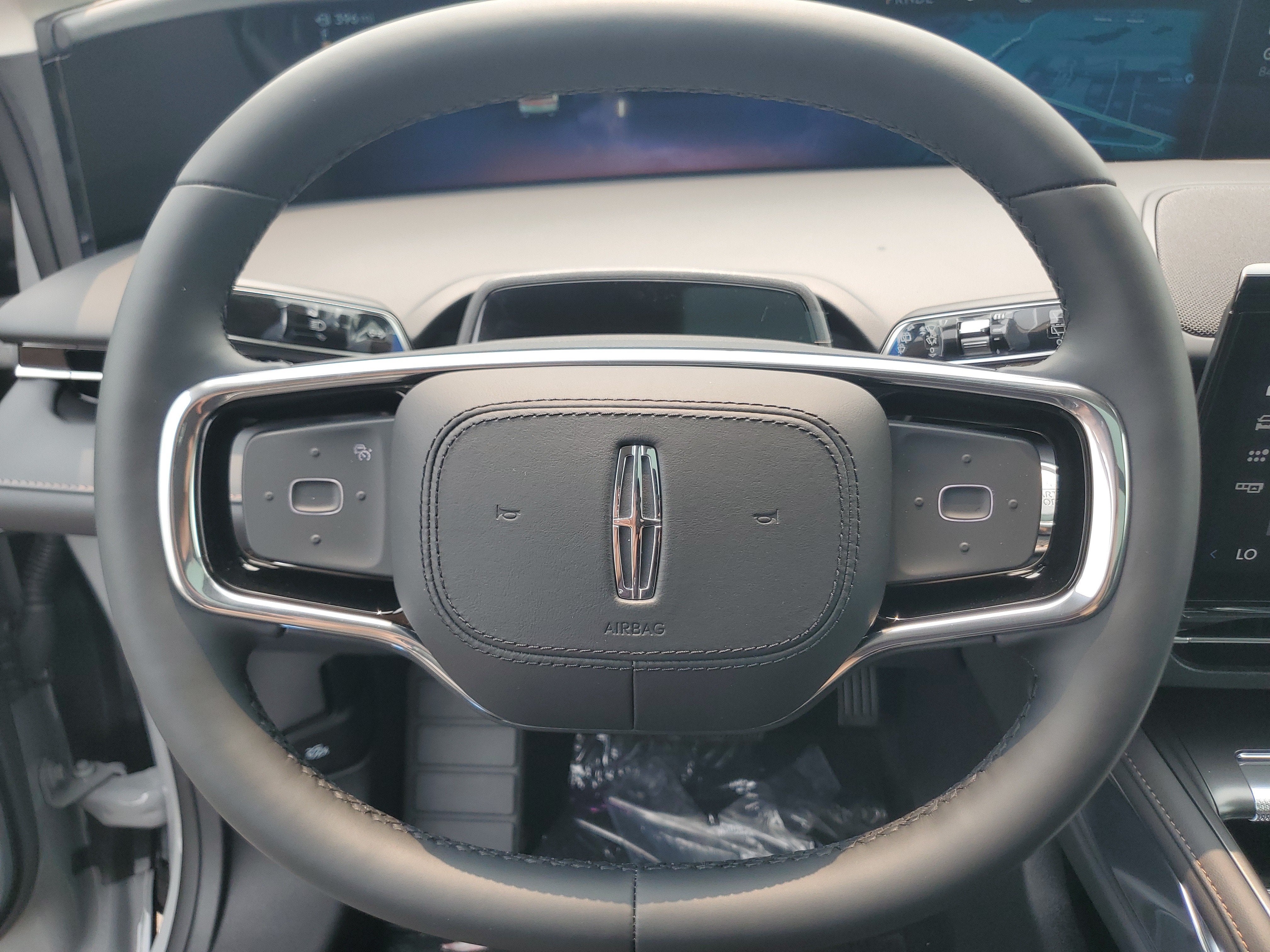 2026 Lincoln Nautilus Reserve Hybrid