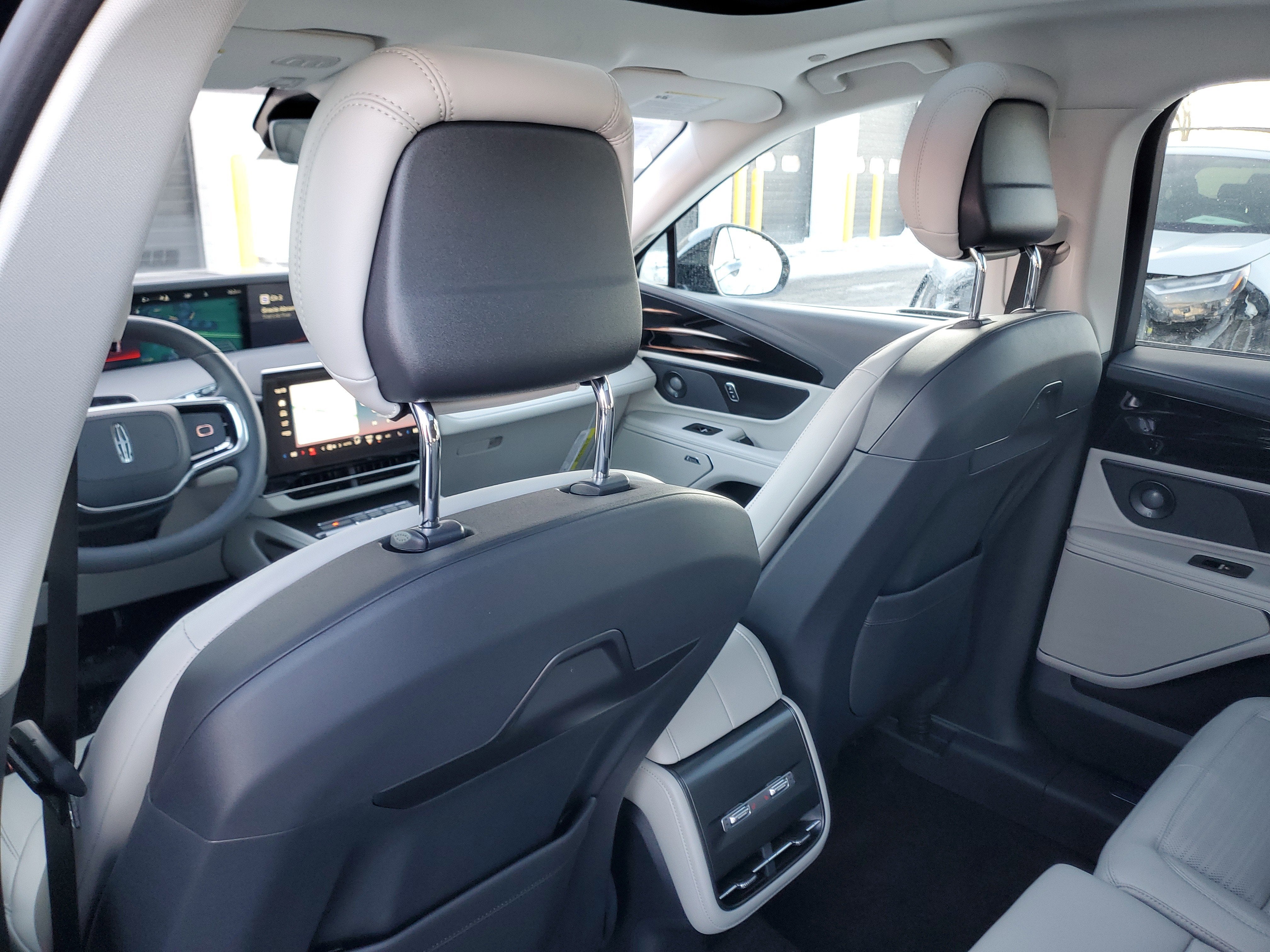 2026 Lincoln Nautilus Reserve Hybrid