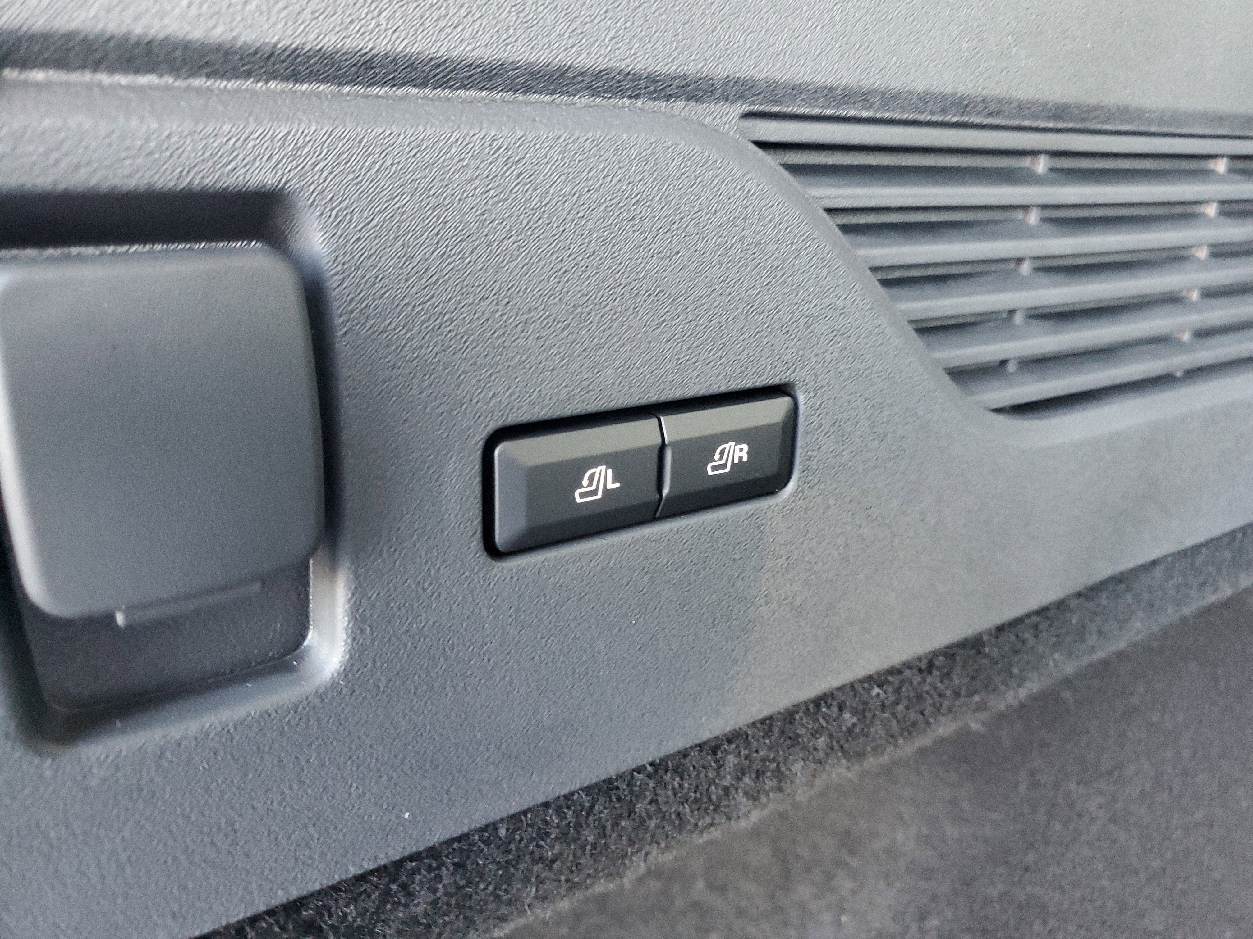 2026 Lincoln Nautilus Reserve Hybrid