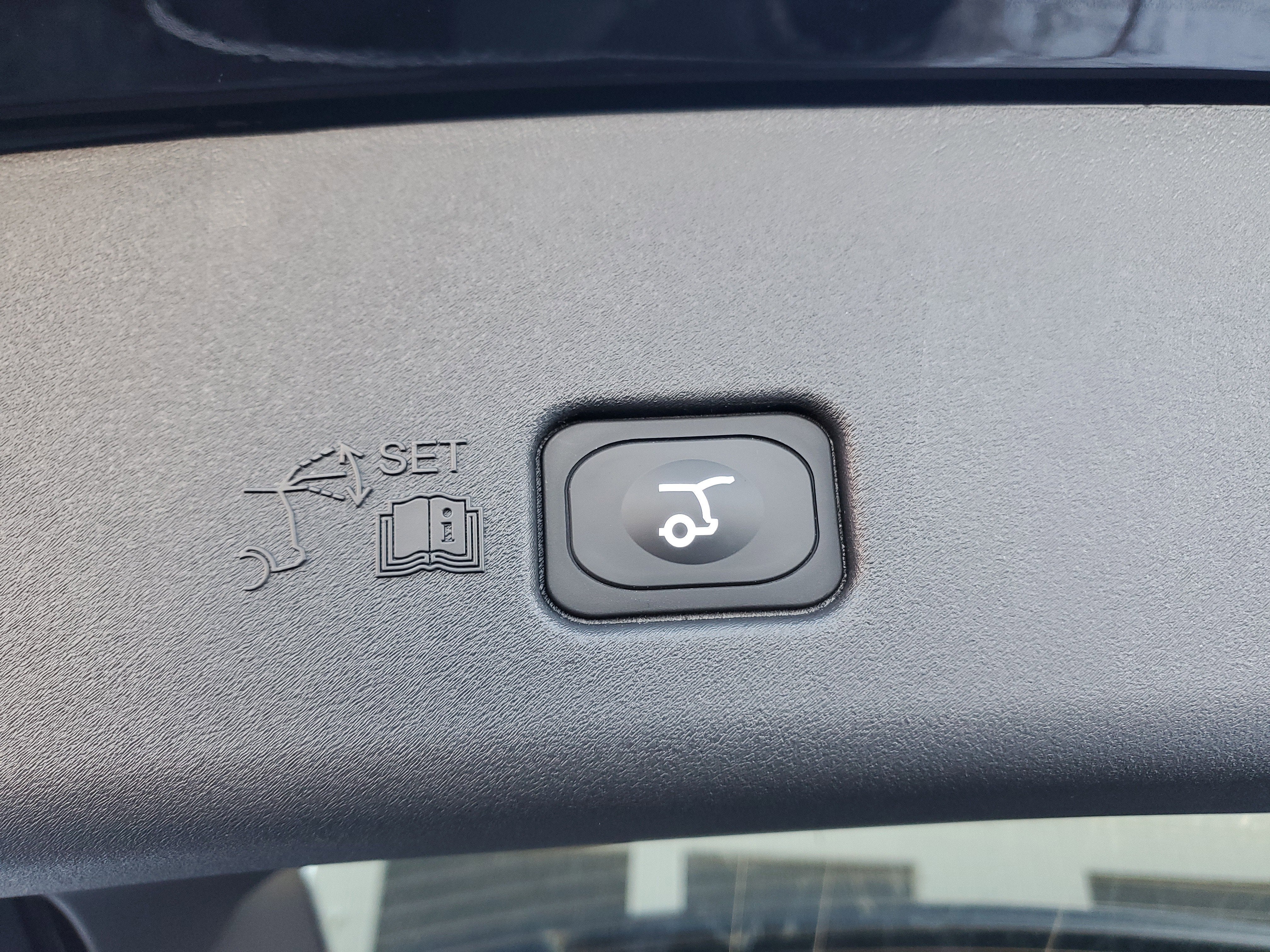 2026 Lincoln Nautilus Reserve Hybrid