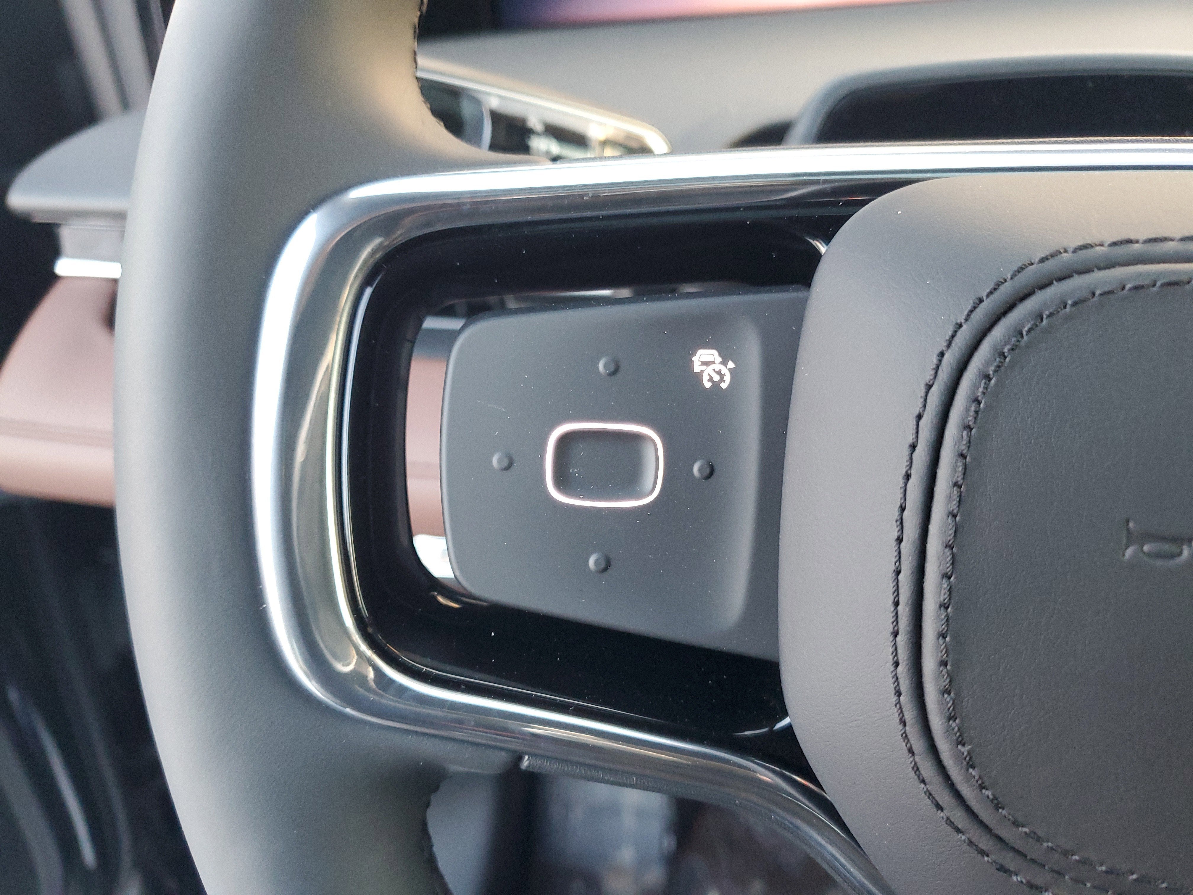 2026 Lincoln Nautilus Reserve Hybrid