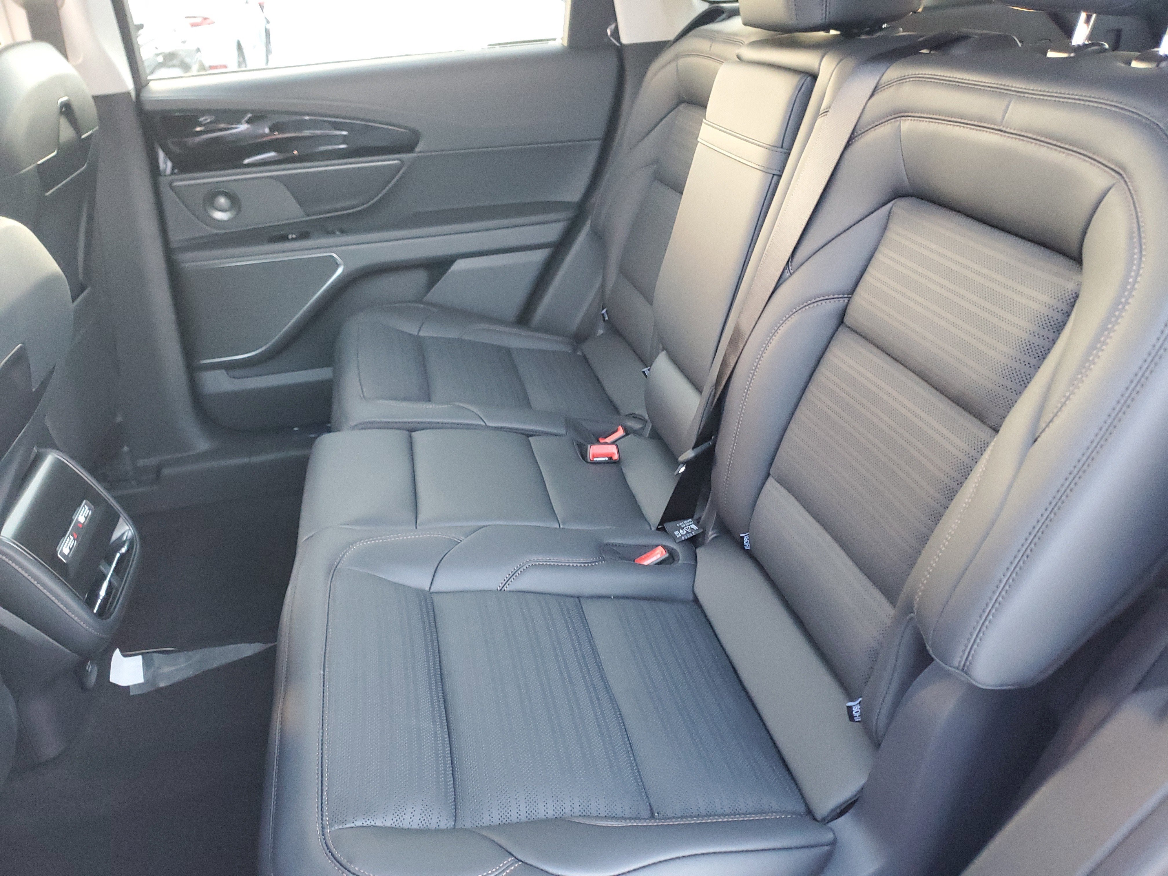 2026 Lincoln Nautilus Reserve Hybrid