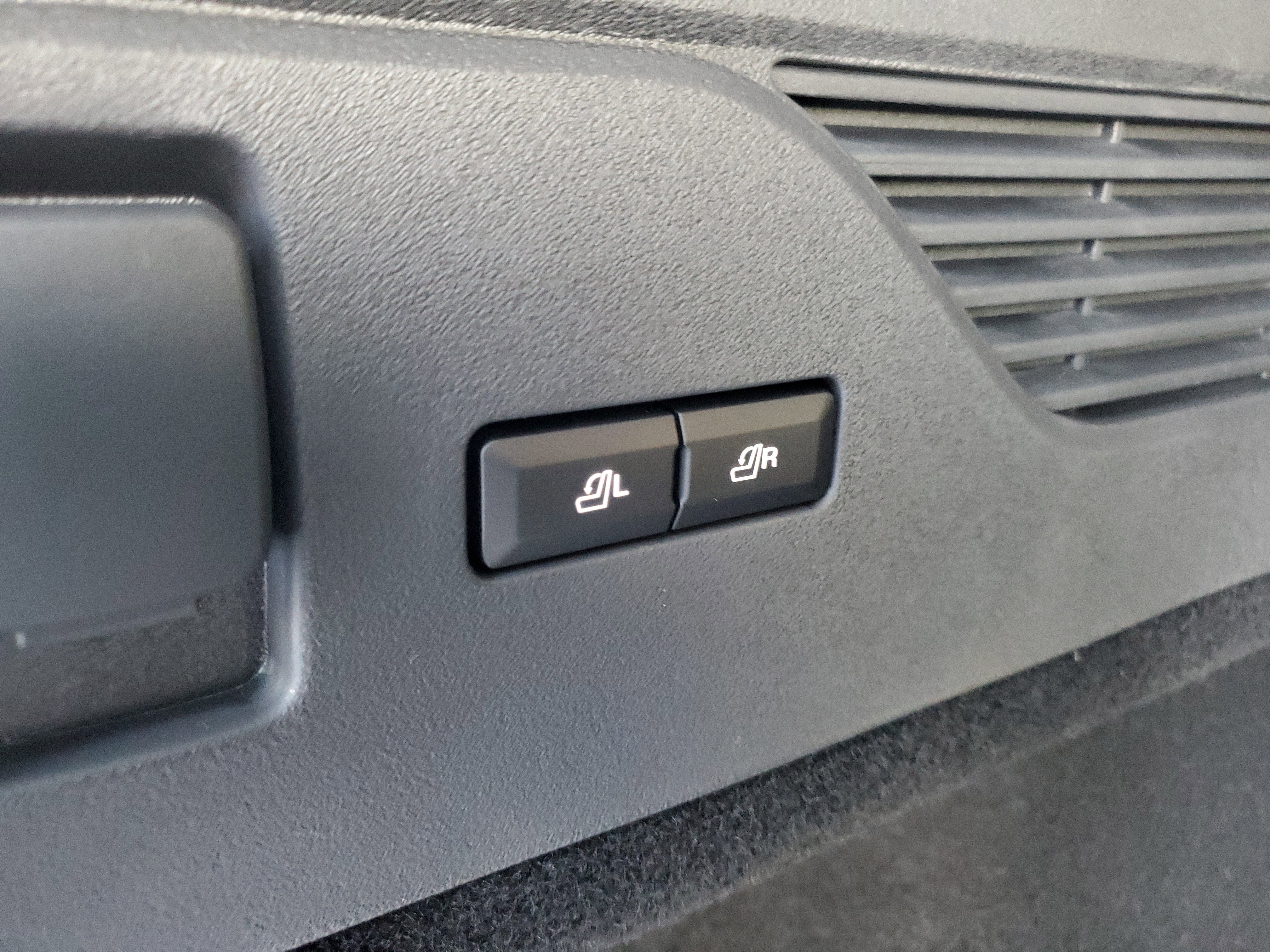 2026 Lincoln Nautilus Reserve Hybrid