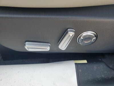 2026 Lincoln Nautilus Reserve Hybrid