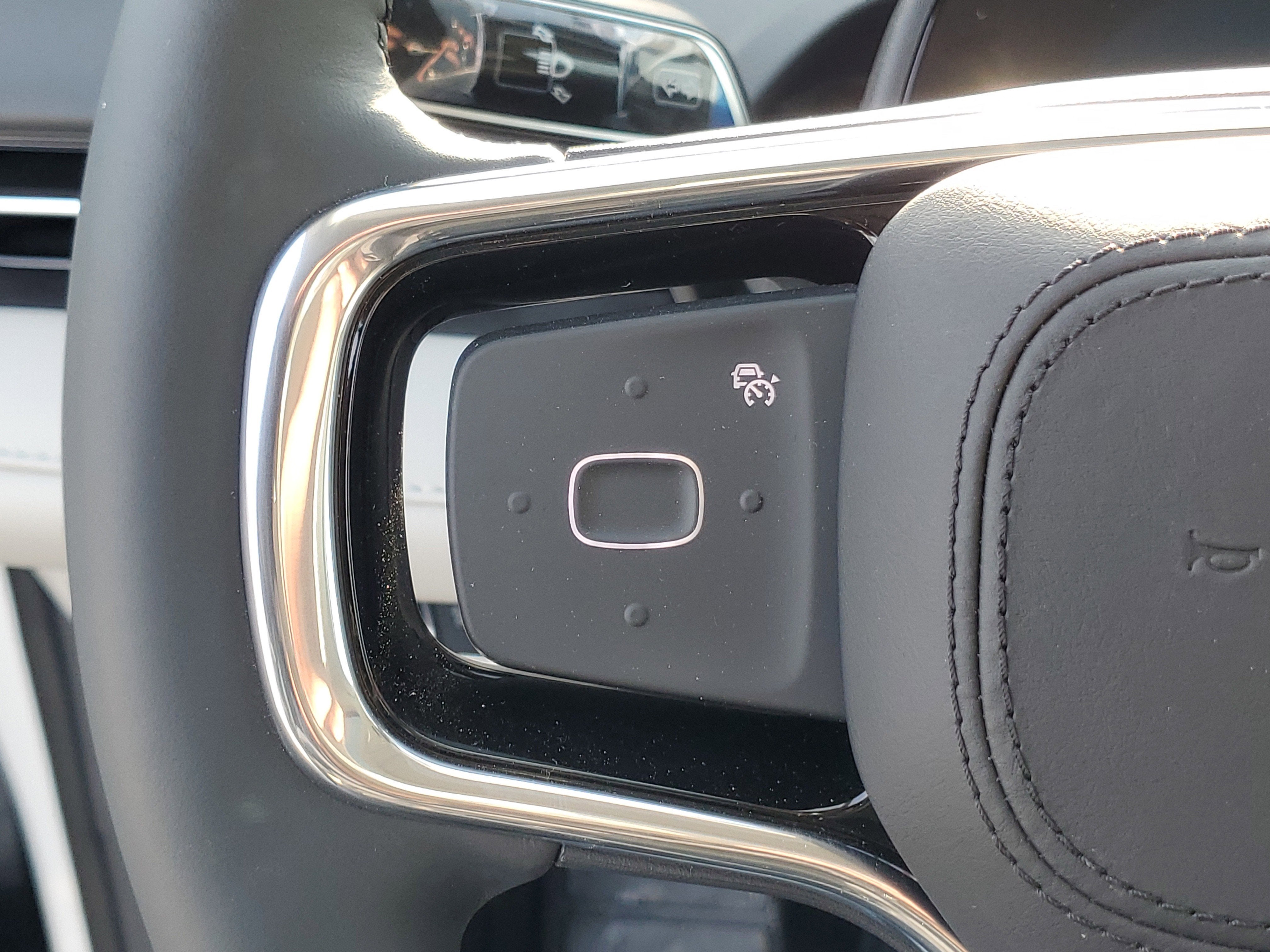 2026 Lincoln Nautilus Reserve Hybrid