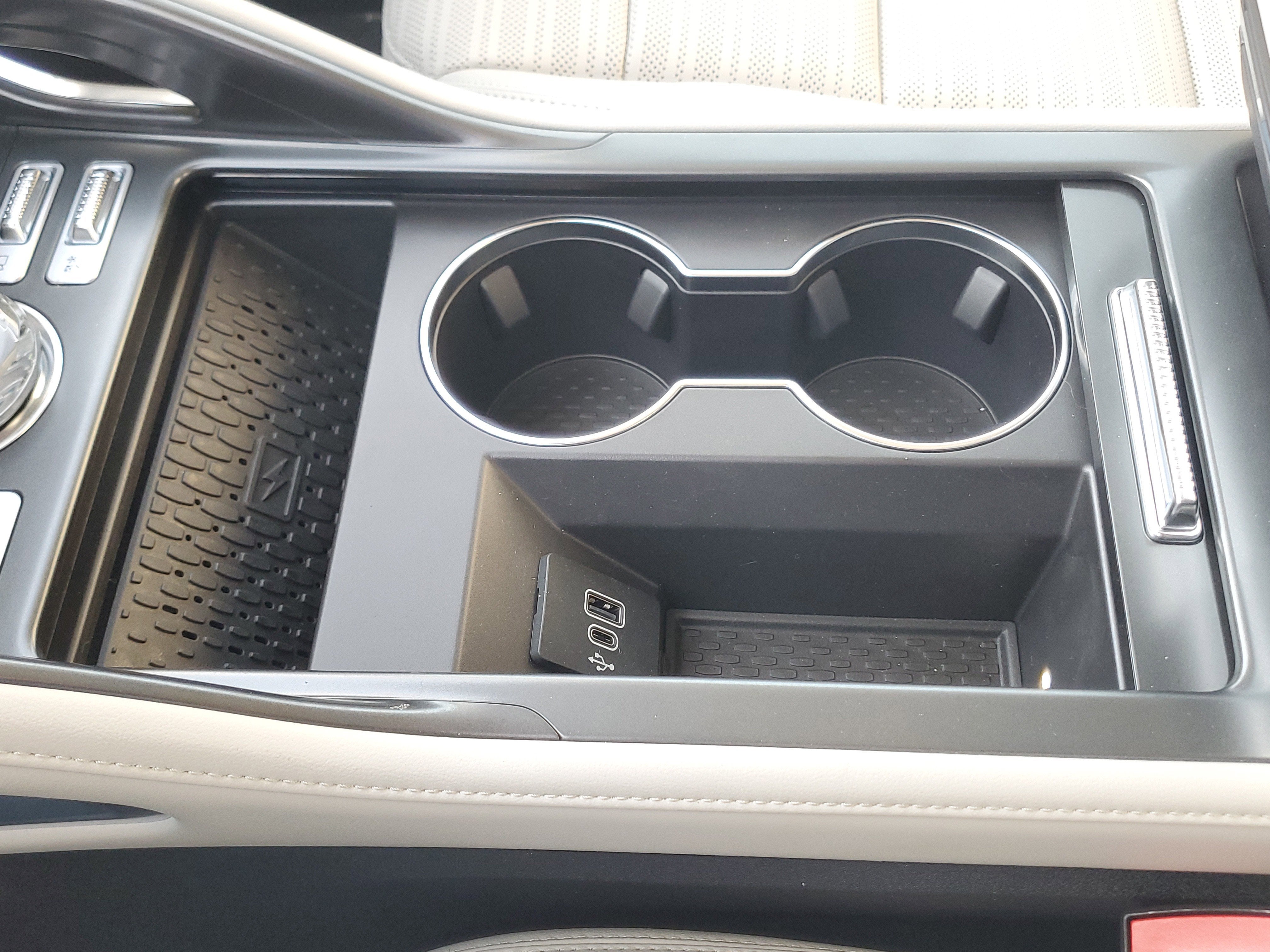 2026 Lincoln Nautilus Reserve Hybrid