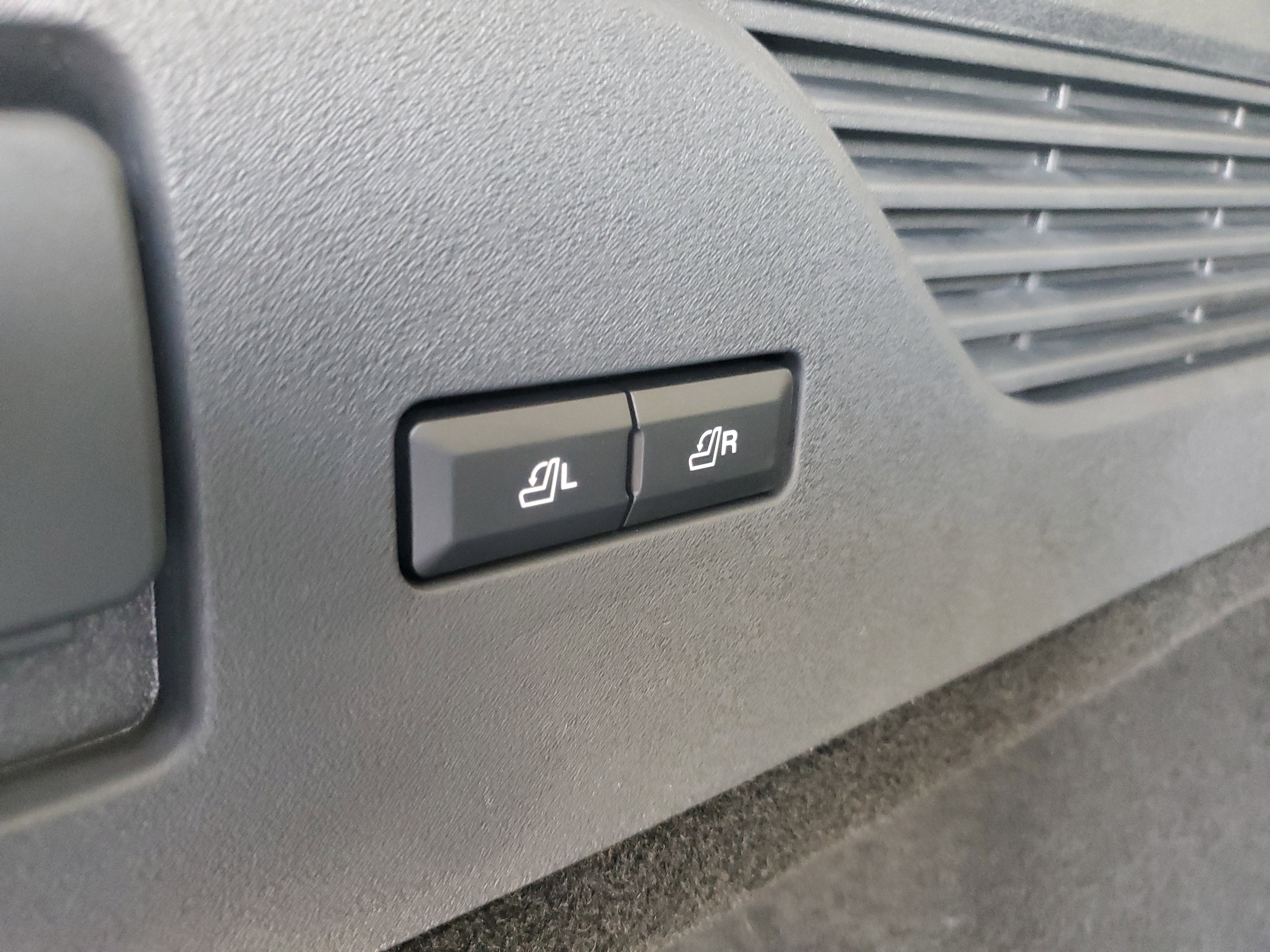 2026 Lincoln Nautilus Reserve Hybrid