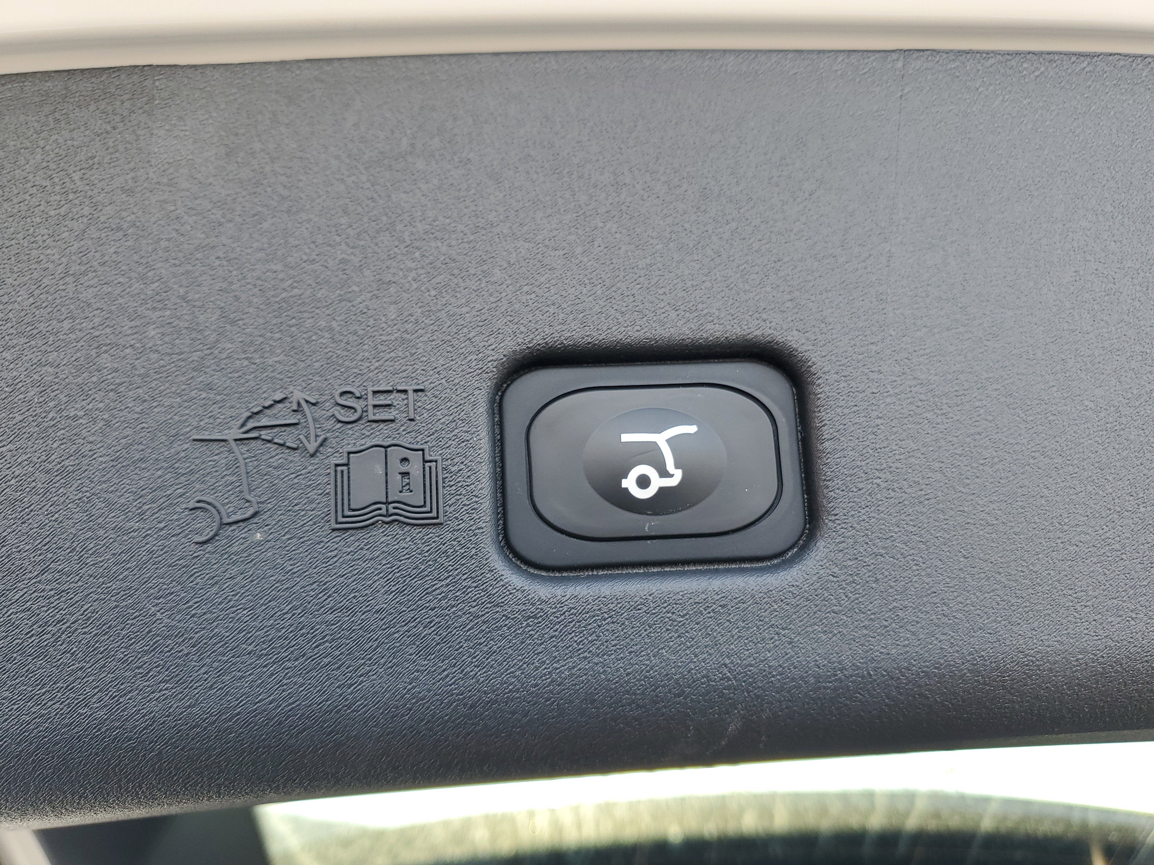 2026 Lincoln Nautilus Reserve Hybrid