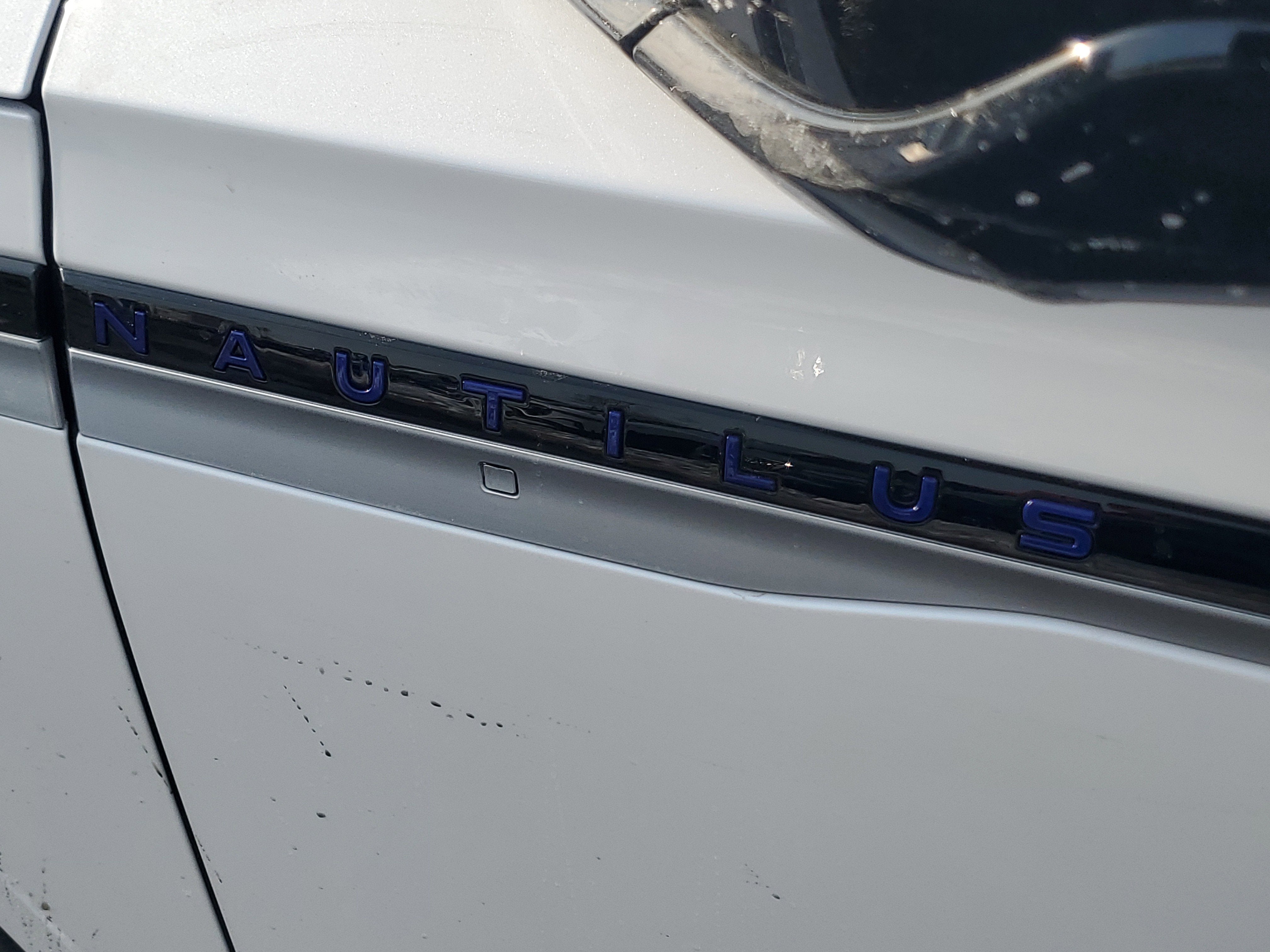 2026 Lincoln Nautilus Reserve Hybrid