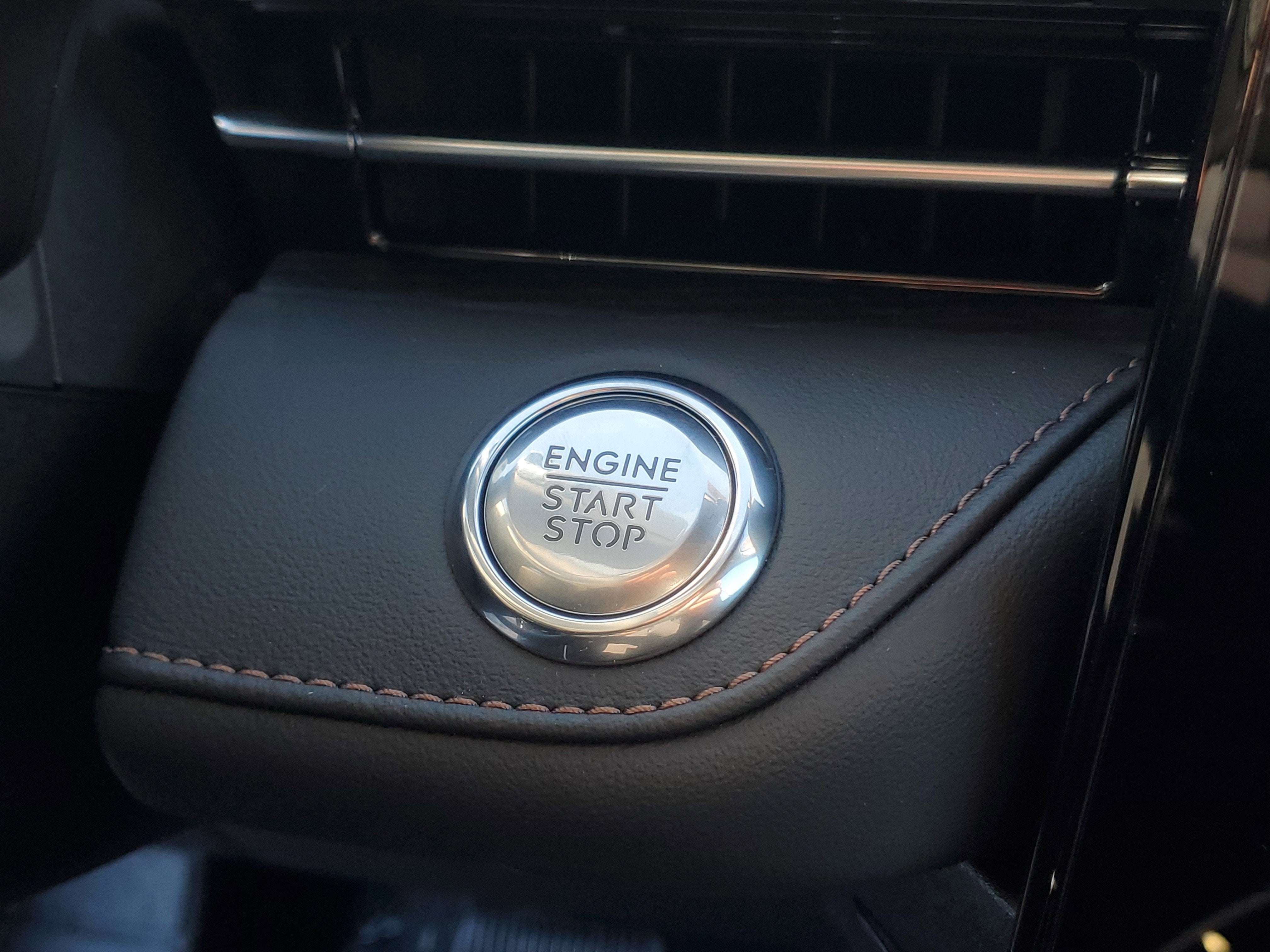 2026 Lincoln Nautilus Reserve Hybrid