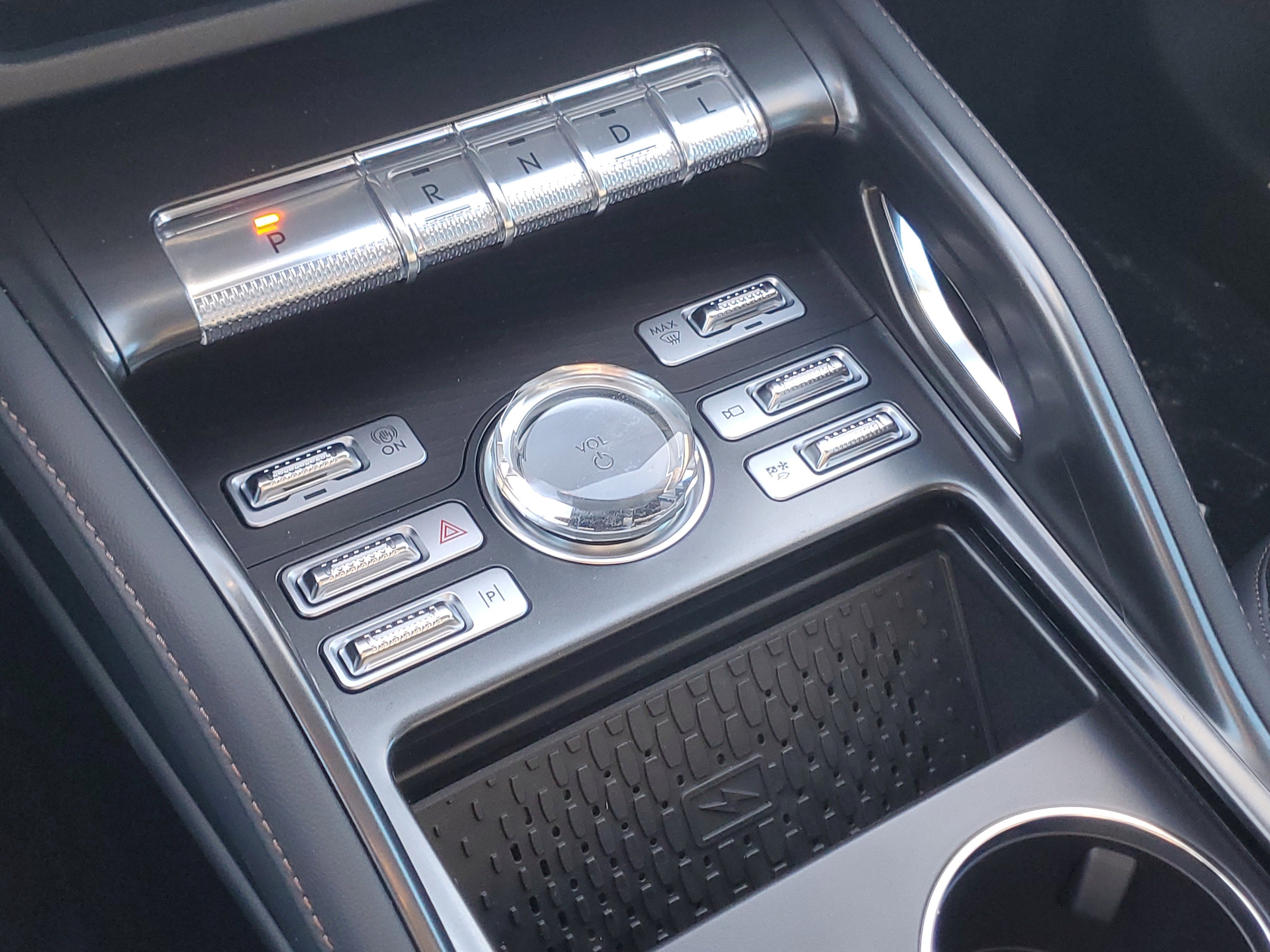 2026 Lincoln Nautilus Reserve Hybrid