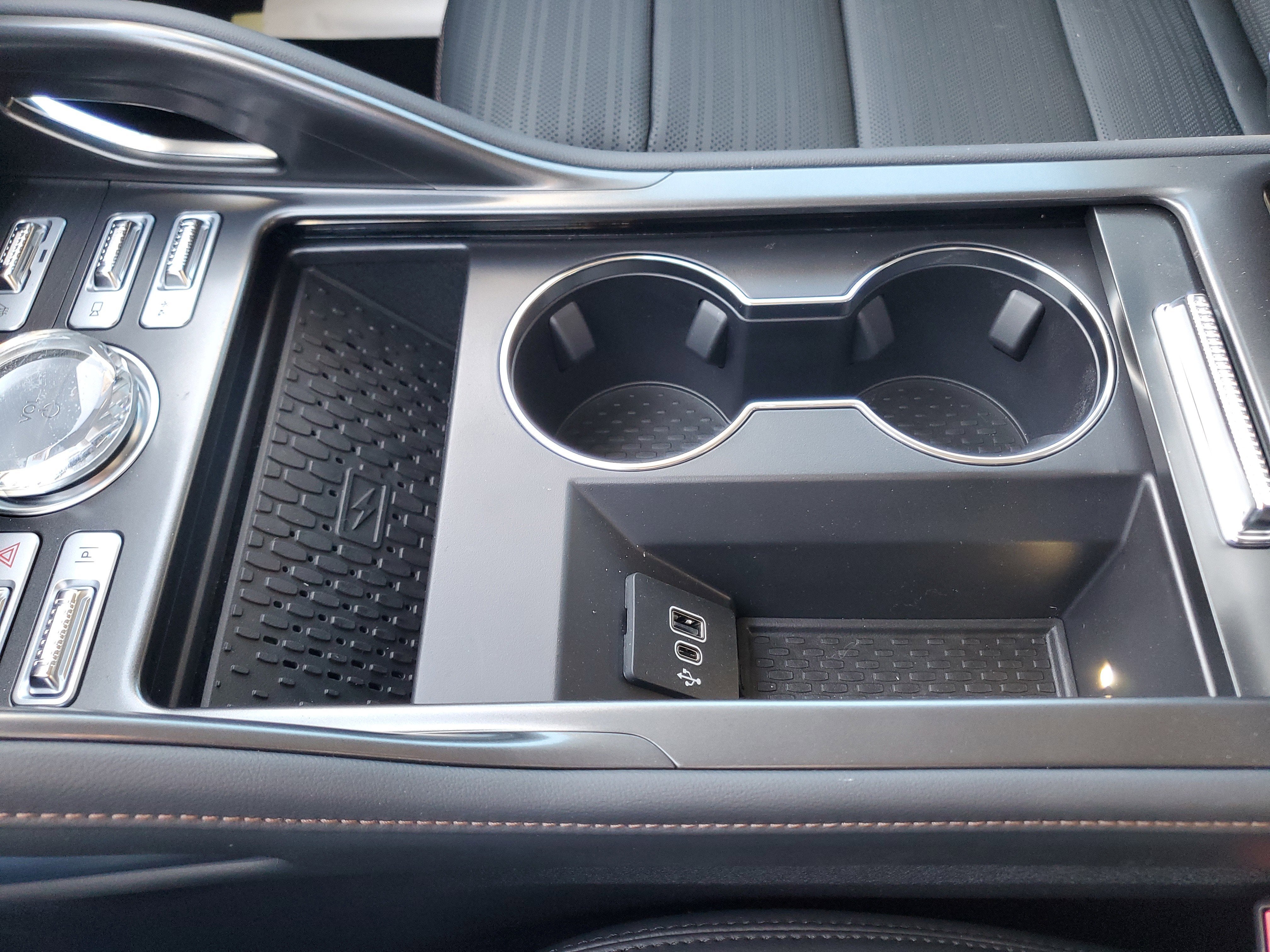 2026 Lincoln Nautilus Reserve Hybrid