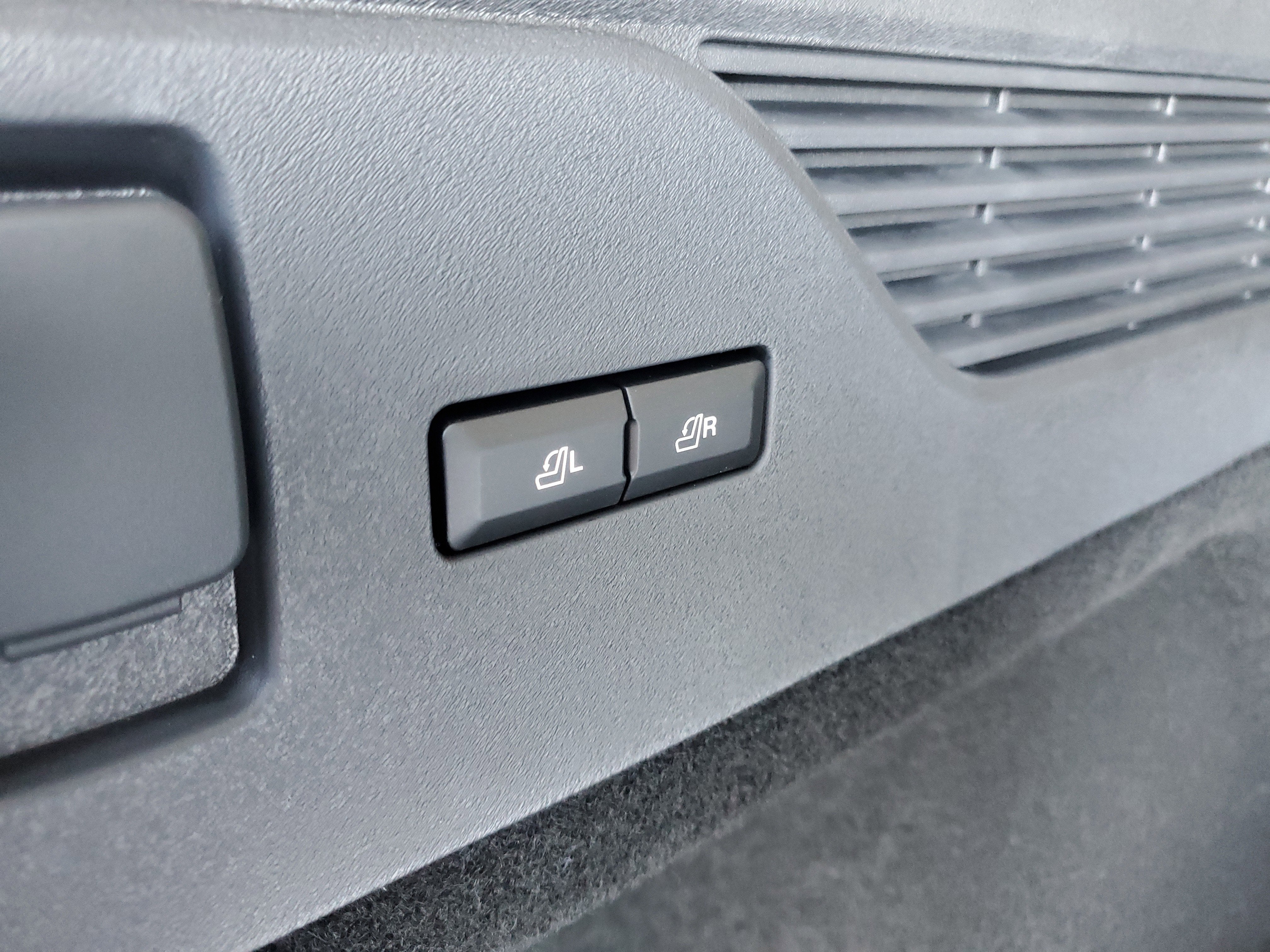 2026 Lincoln Nautilus Reserve Hybrid