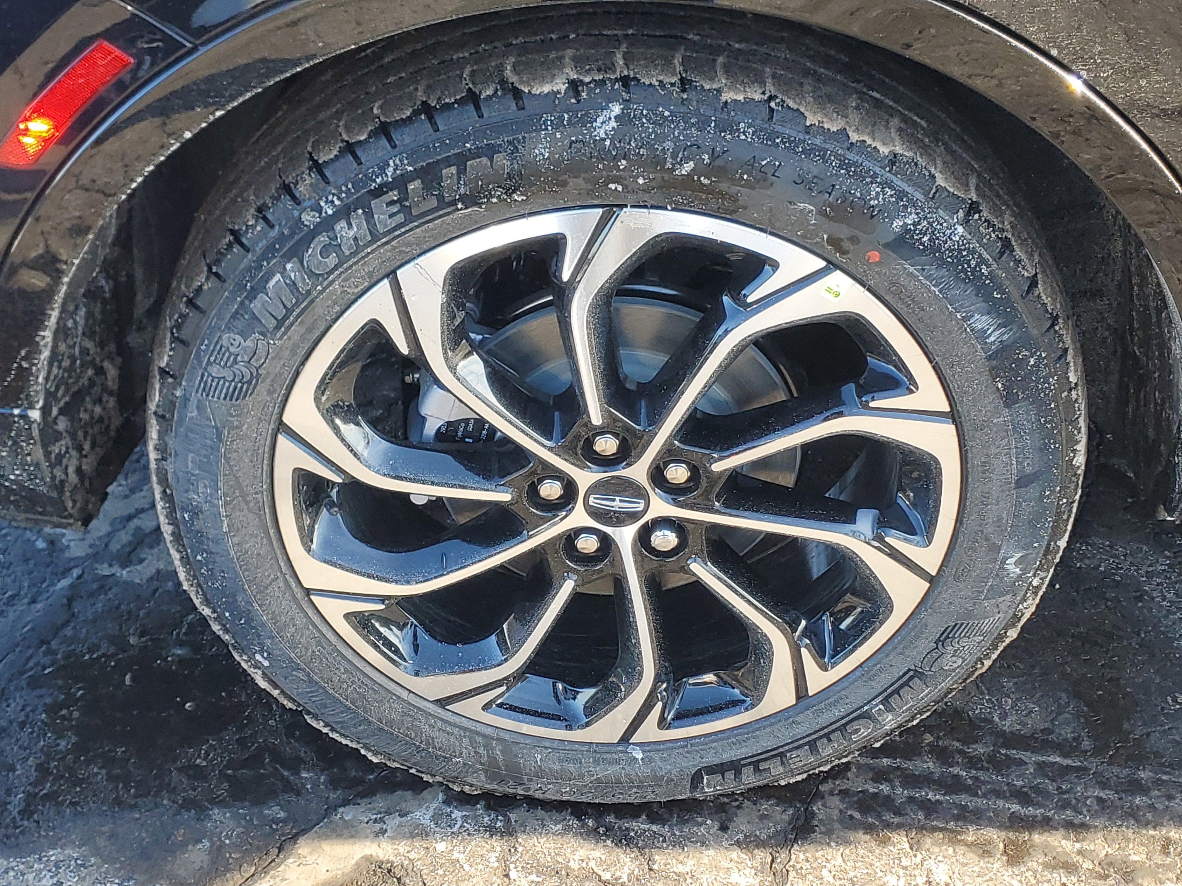 2026 Lincoln Nautilus Reserve Hybrid