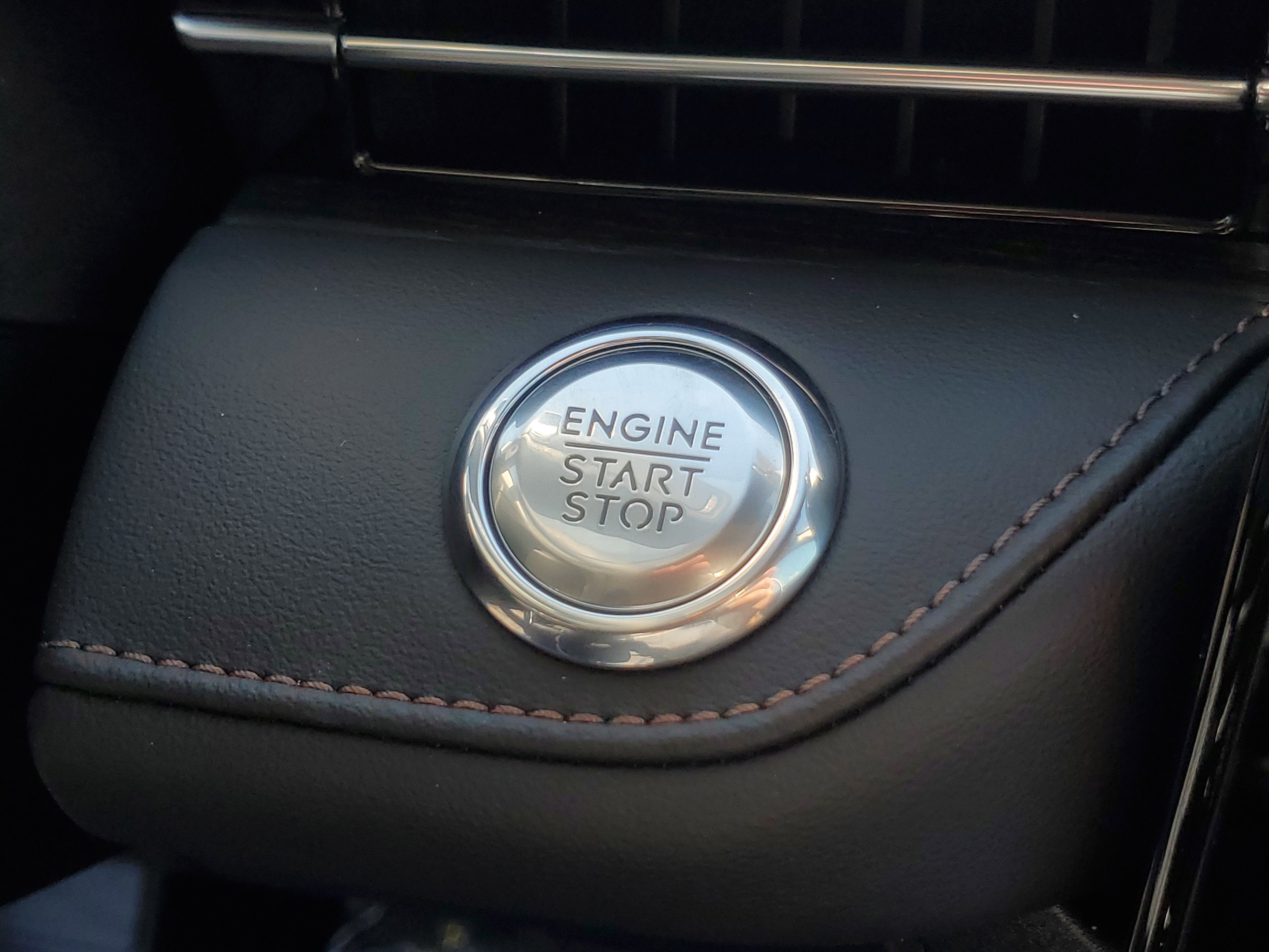 2026 Lincoln Nautilus Reserve Hybrid