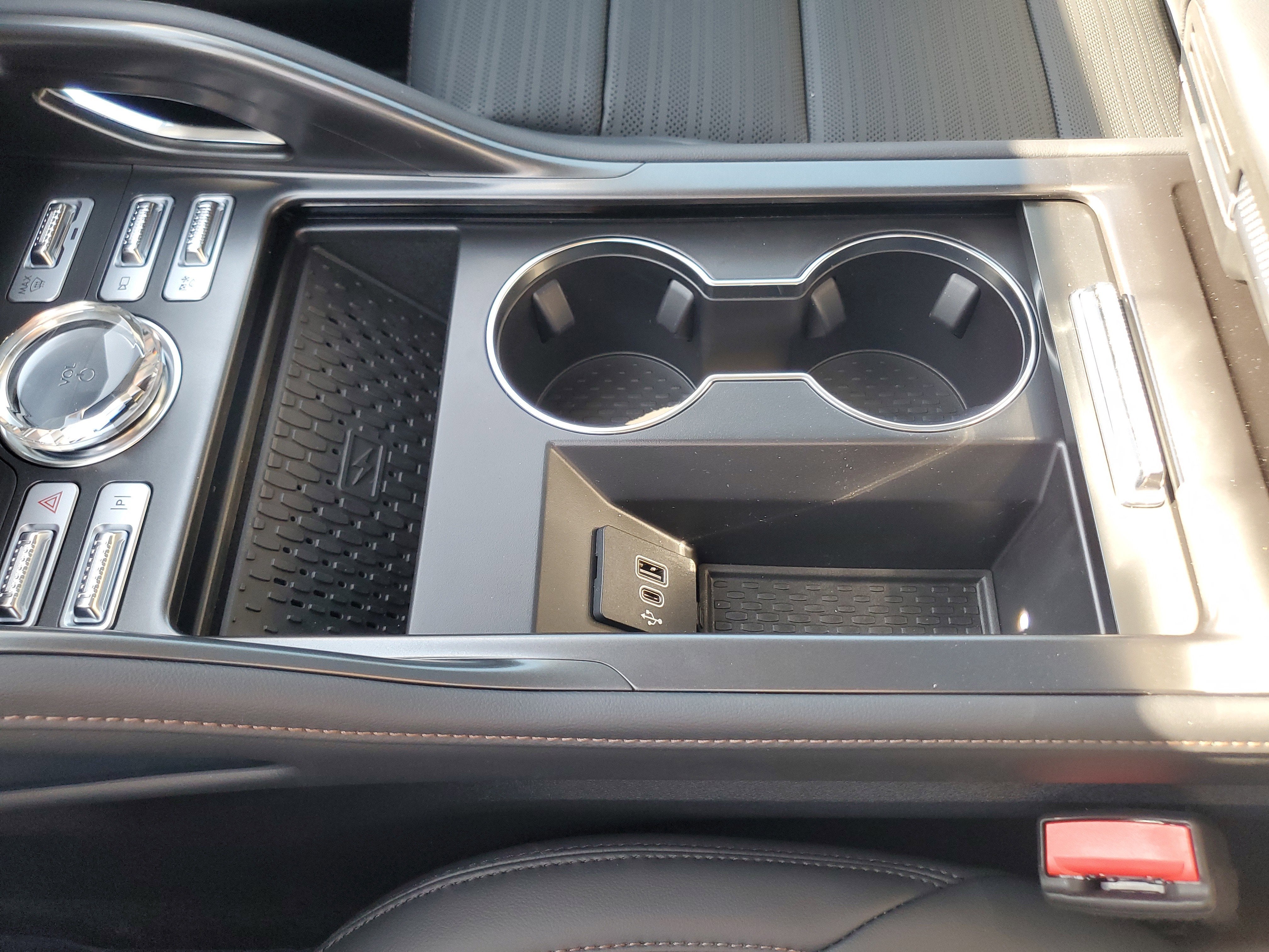 2026 Lincoln Nautilus Reserve Hybrid