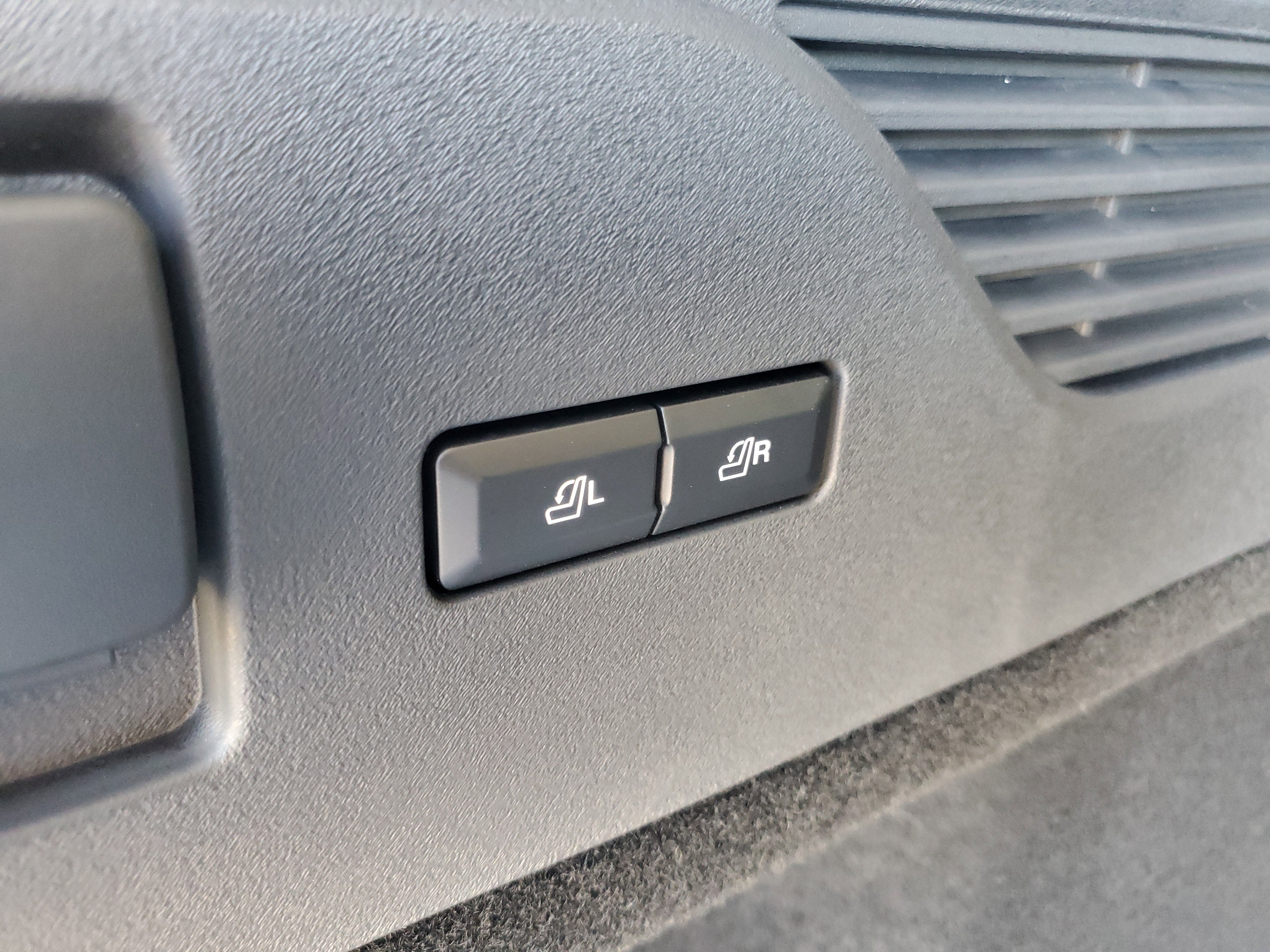 2026 Lincoln Nautilus Reserve Hybrid