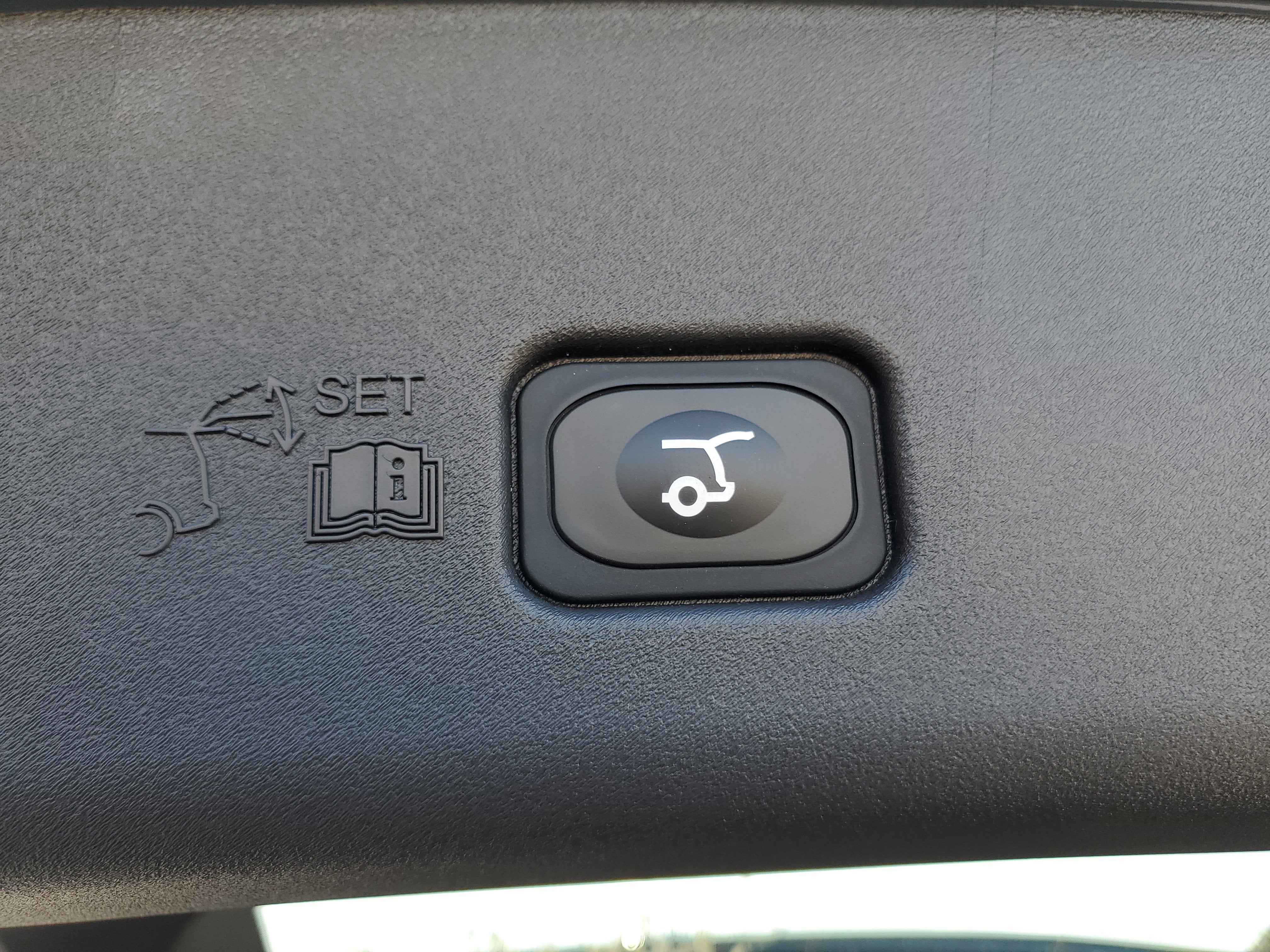 2026 Lincoln Nautilus Reserve Hybrid