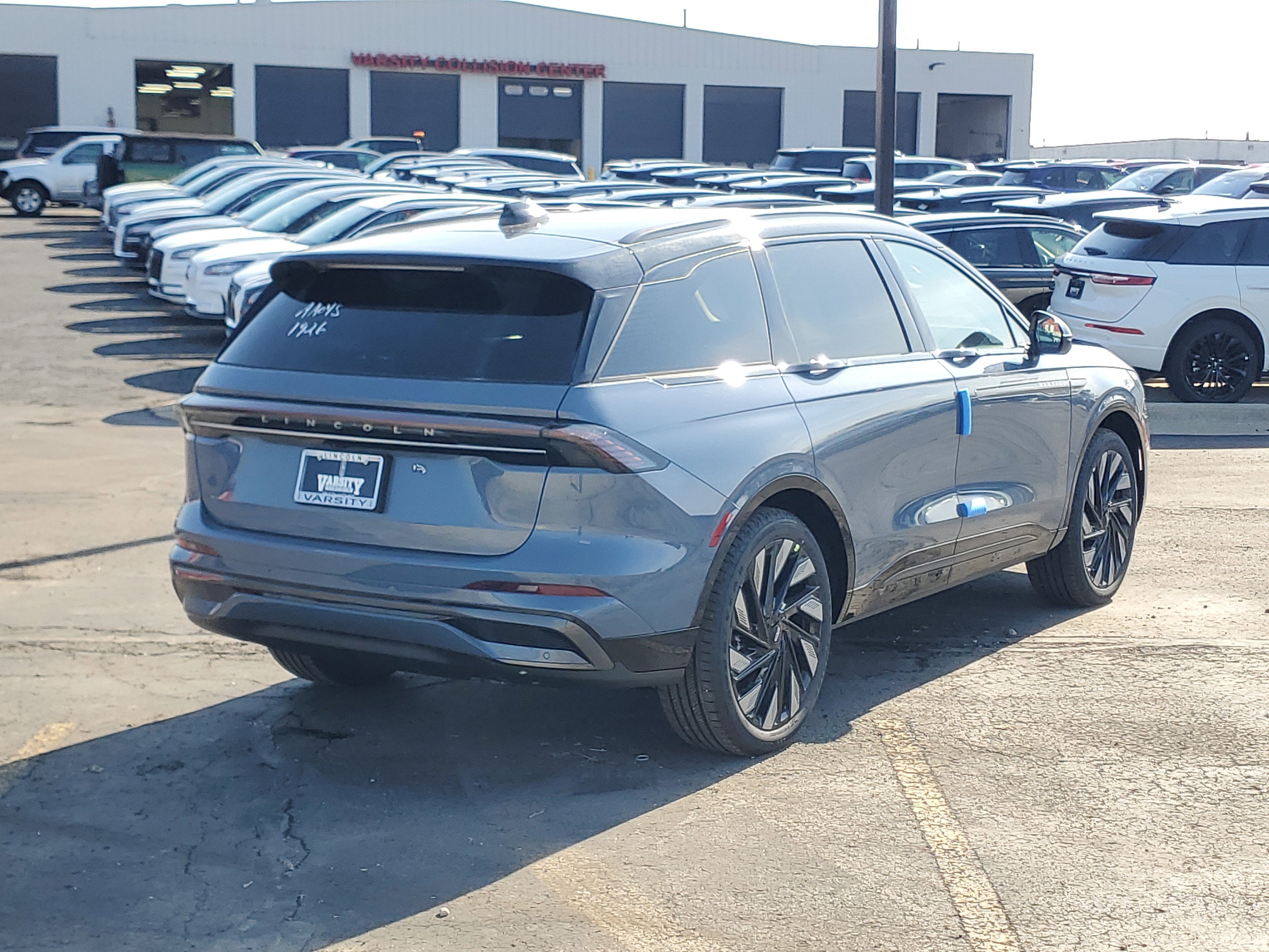 2026 Lincoln Nautilus Reserve Hybrid