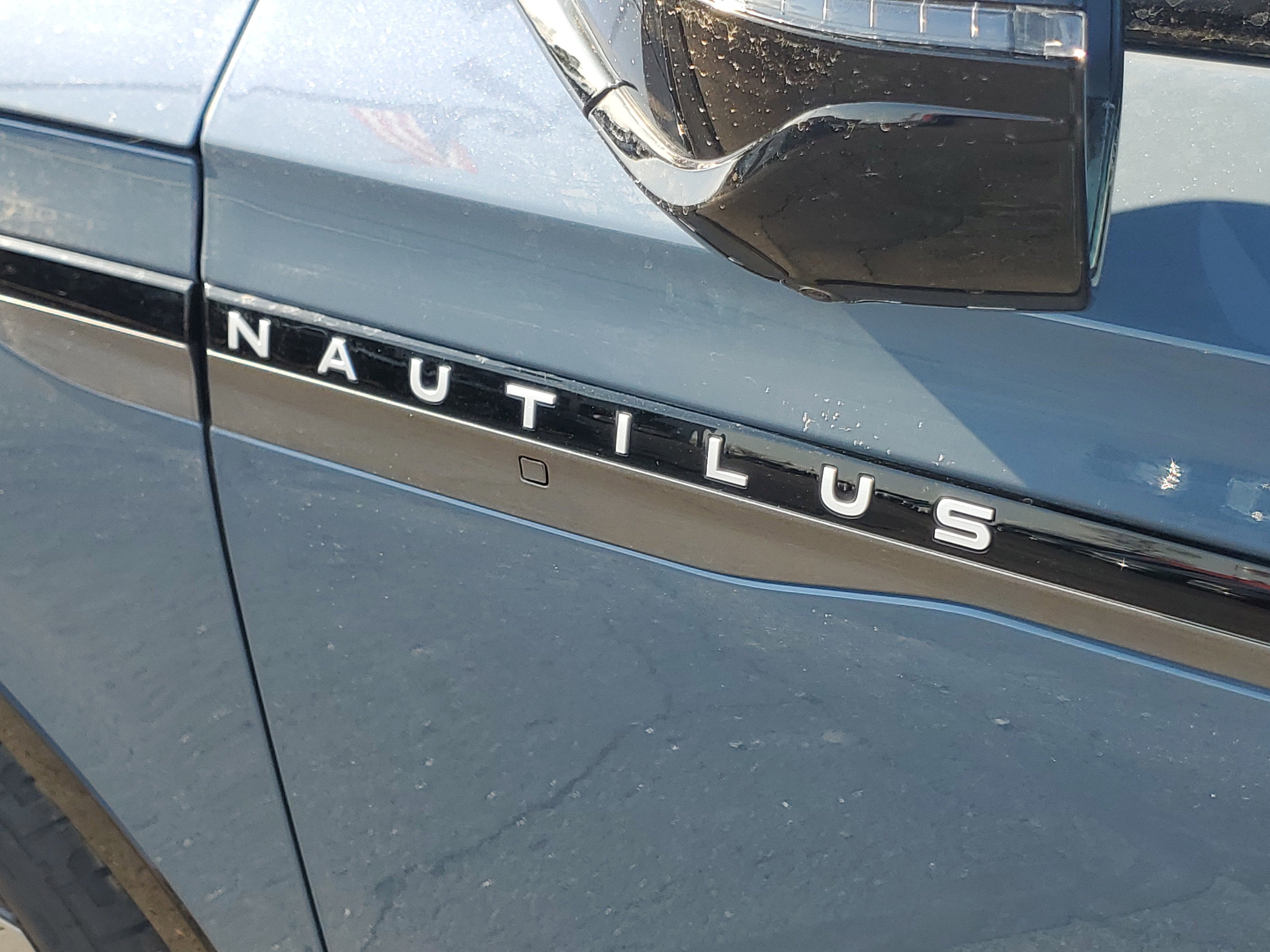 2026 Lincoln Nautilus Reserve Hybrid