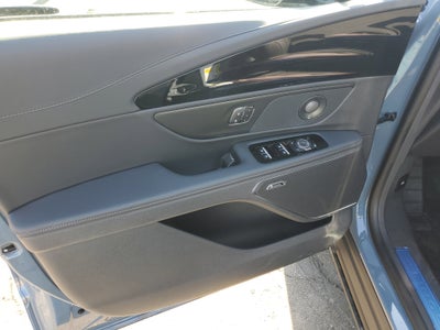 2026 Lincoln Nautilus Reserve Hybrid