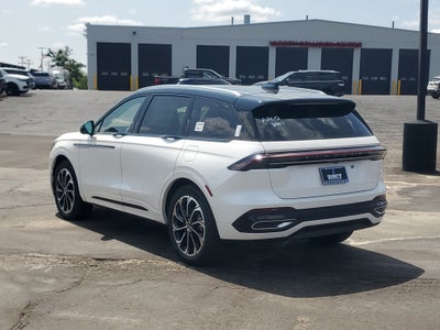 2026 Lincoln Nautilus Reserve Hybrid