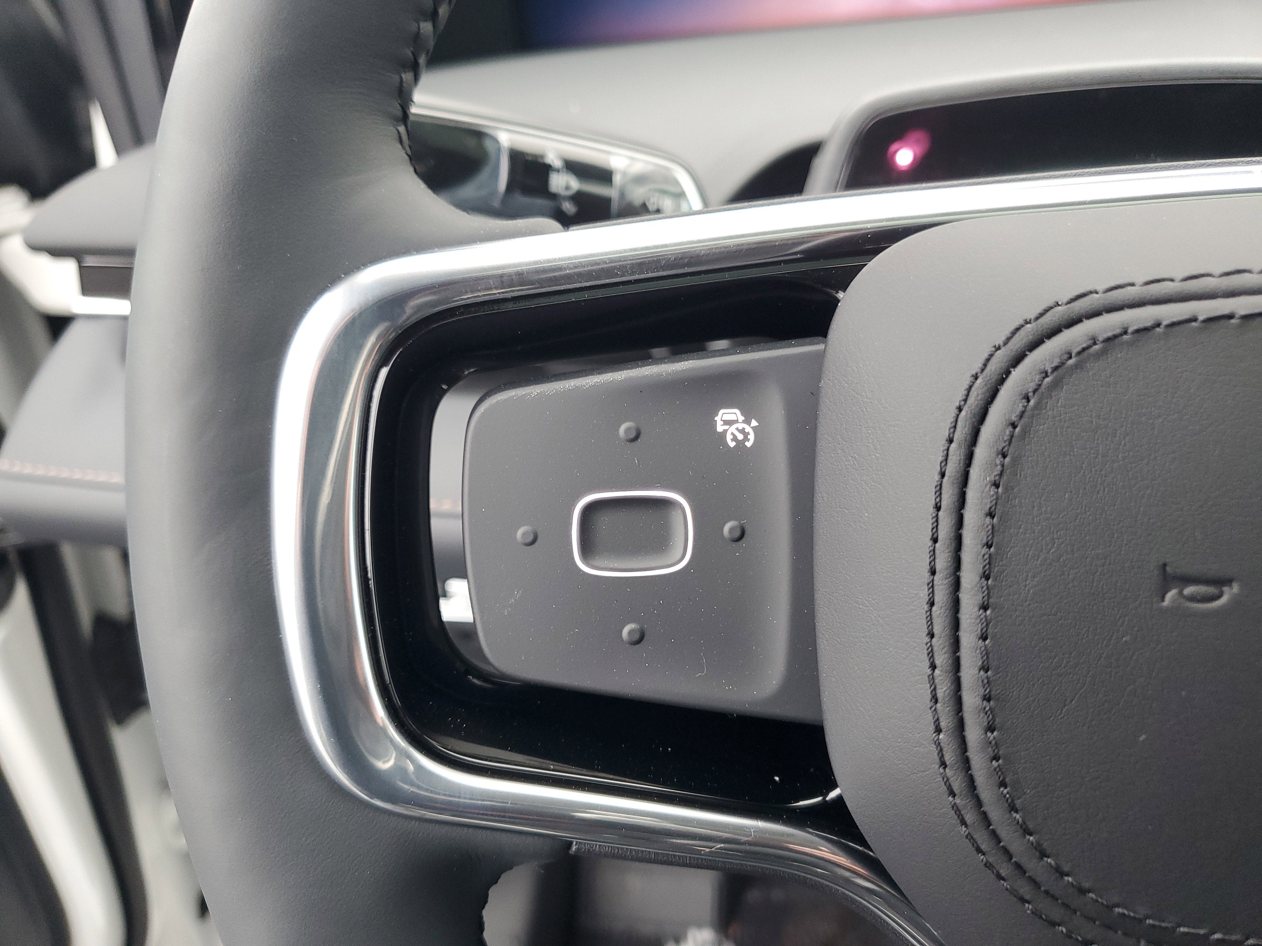 2026 Lincoln Nautilus Reserve Hybrid