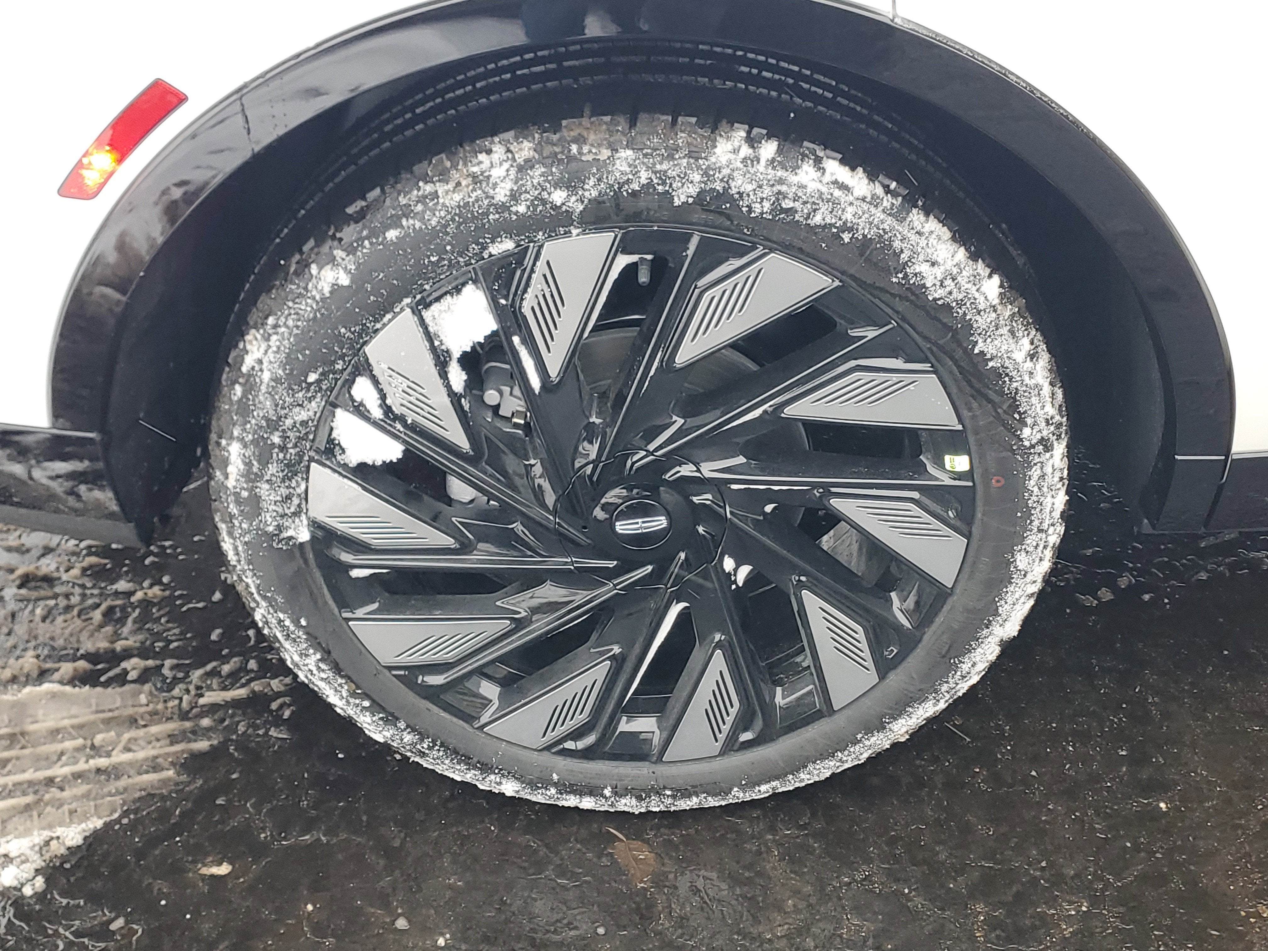 2026 Lincoln Nautilus Reserve Hybrid