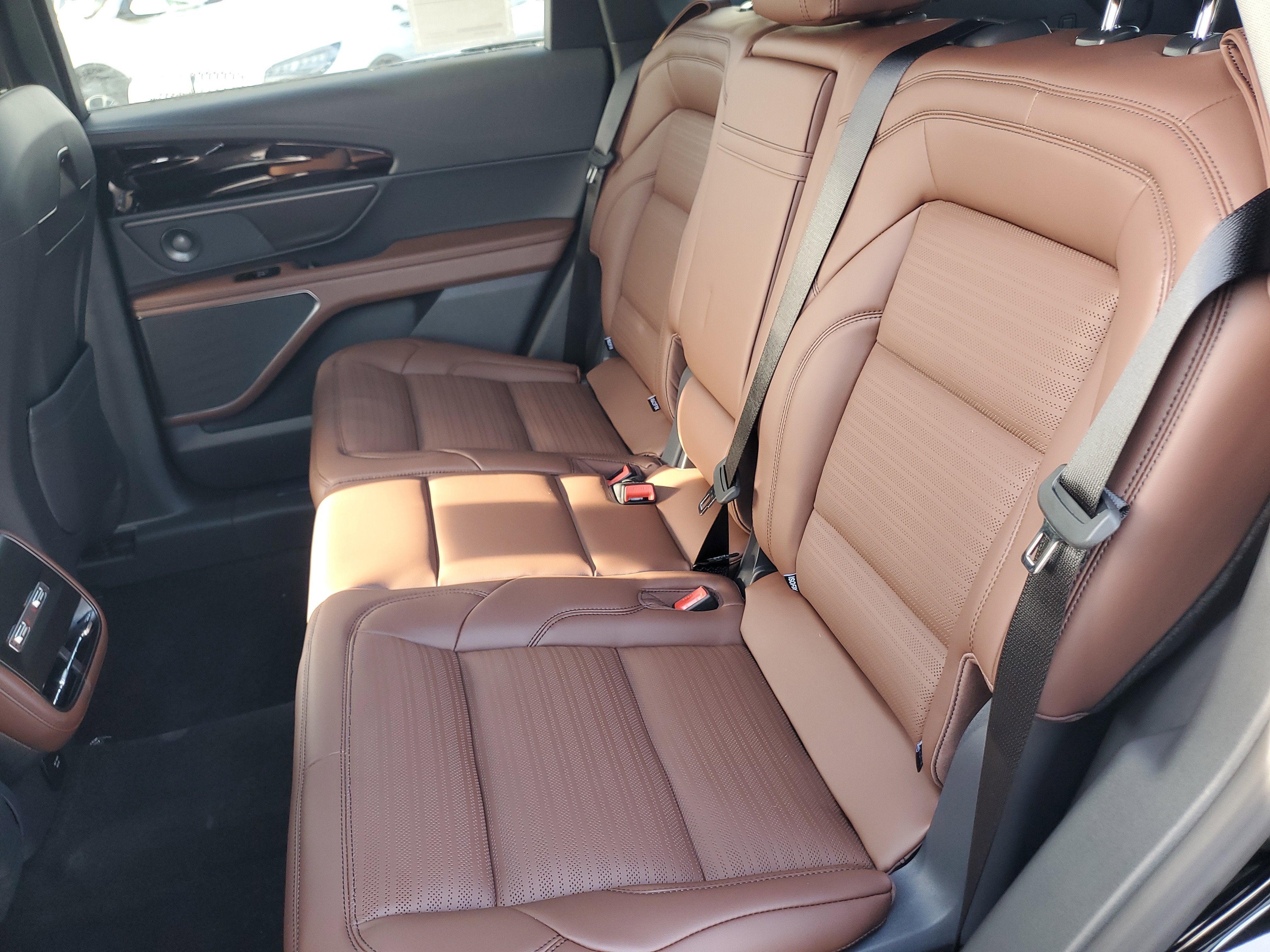 2026 Lincoln Nautilus Reserve Hybrid