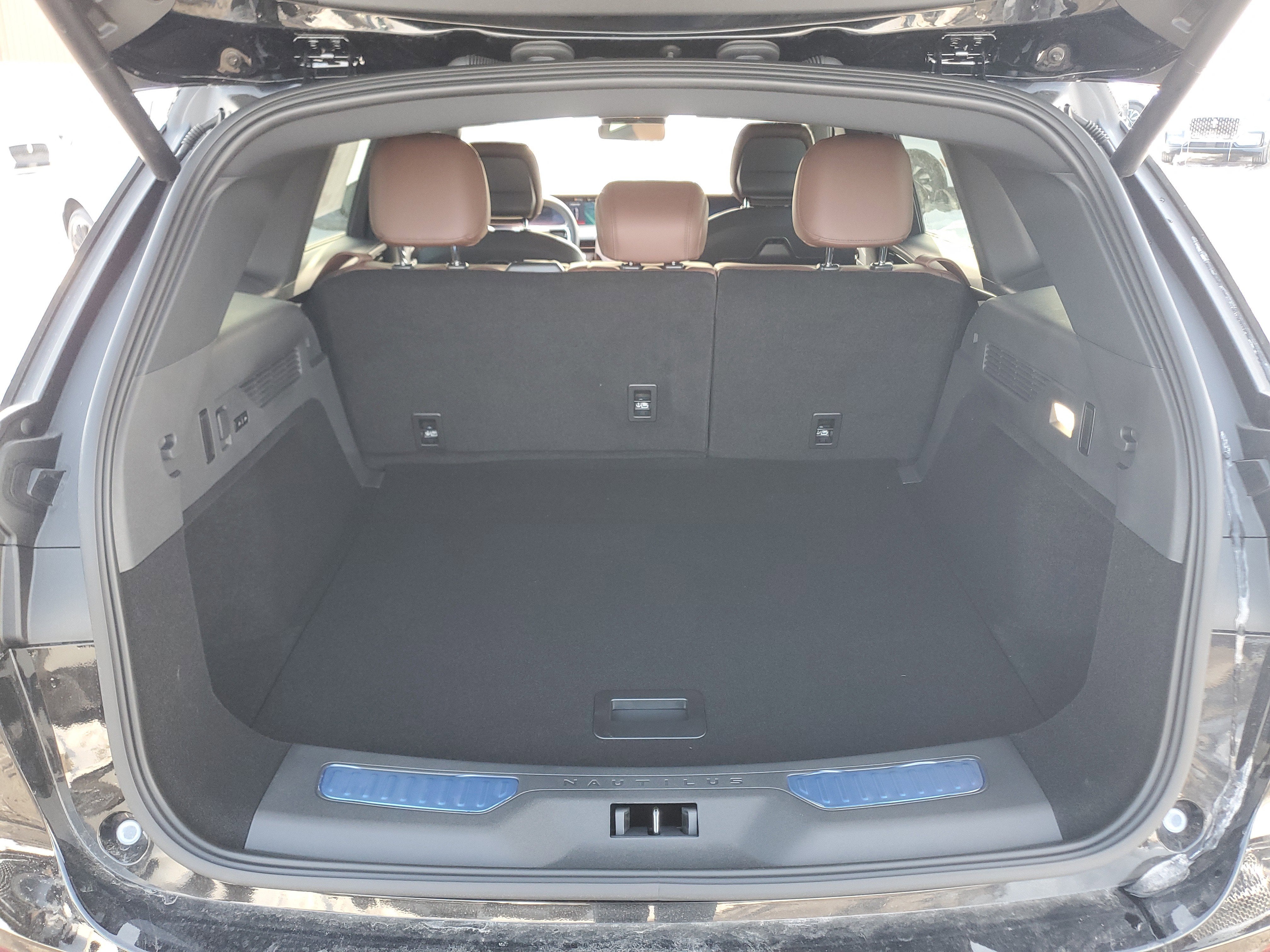 2026 Lincoln Nautilus Reserve Hybrid