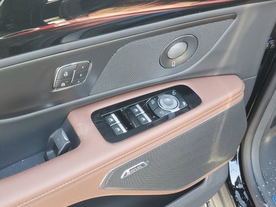 2026 Lincoln Nautilus Reserve Hybrid