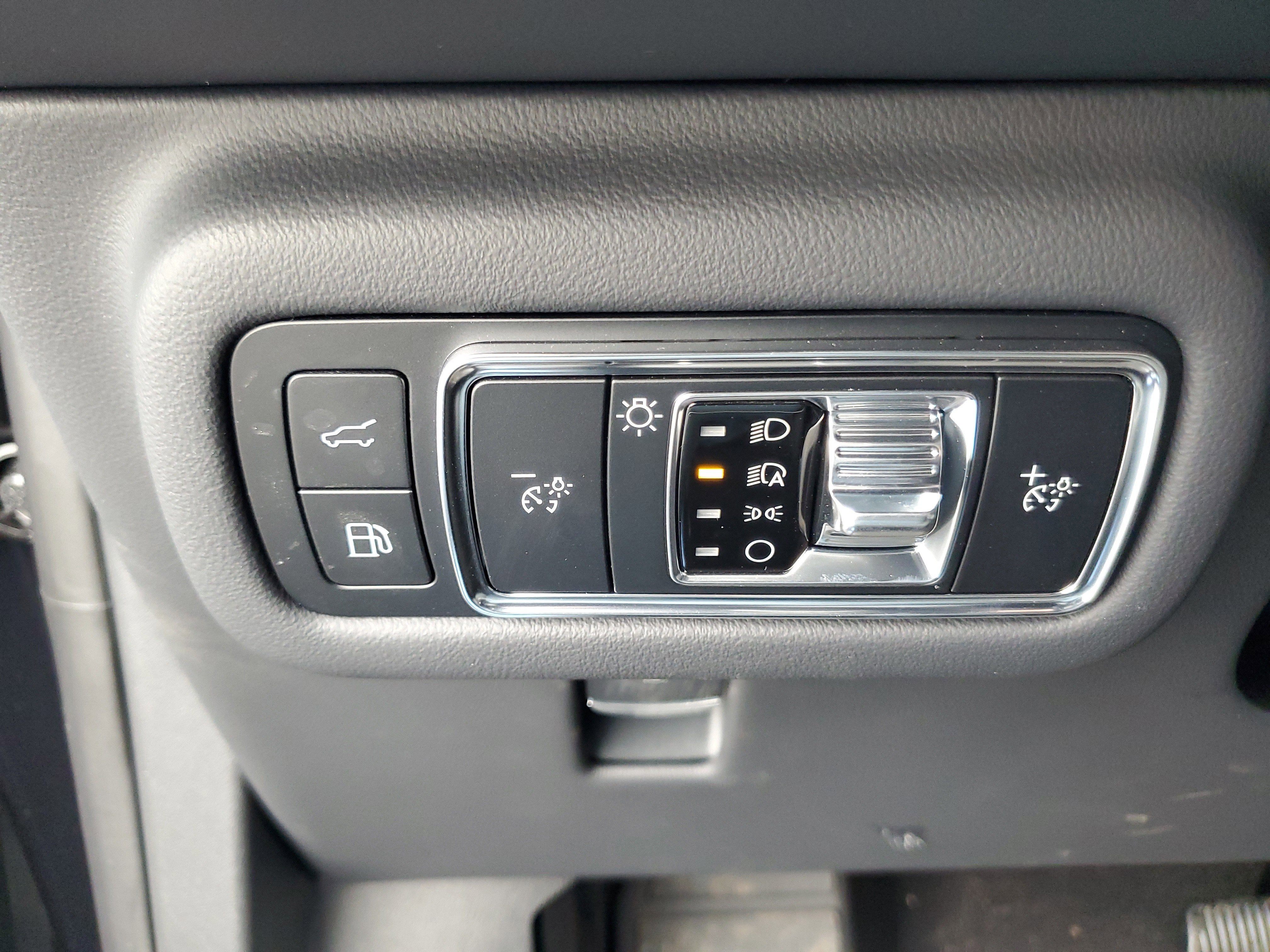 2026 Lincoln Nautilus Reserve Hybrid