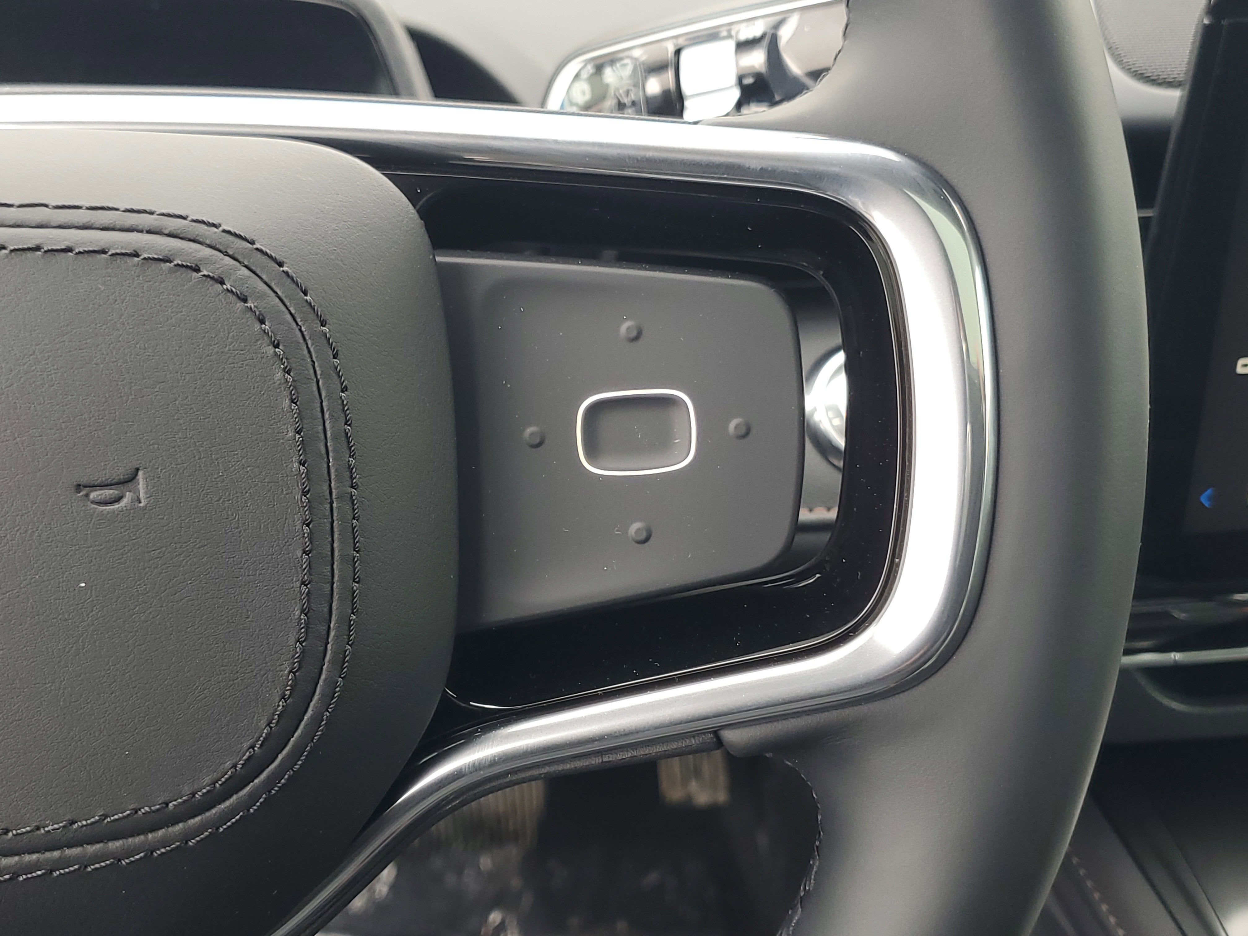 2026 Lincoln Nautilus Reserve Hybrid