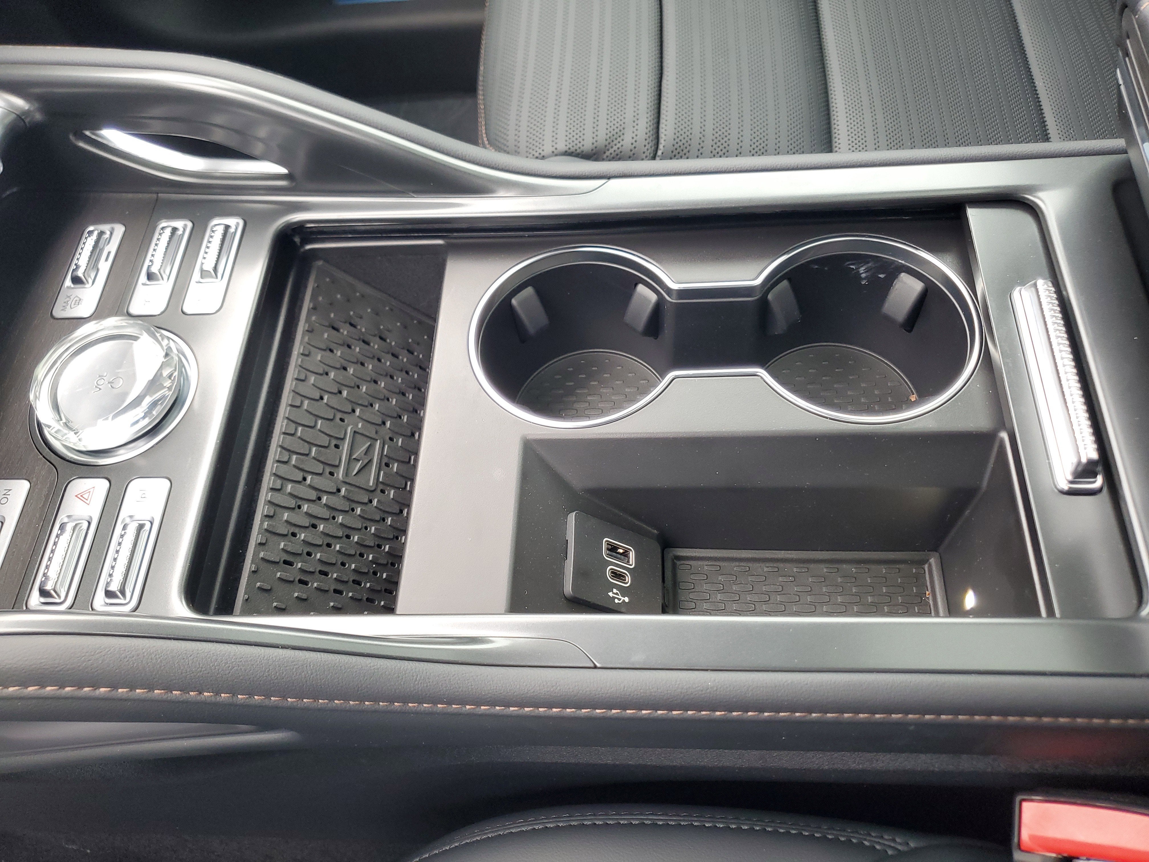 2026 Lincoln Nautilus Reserve Hybrid