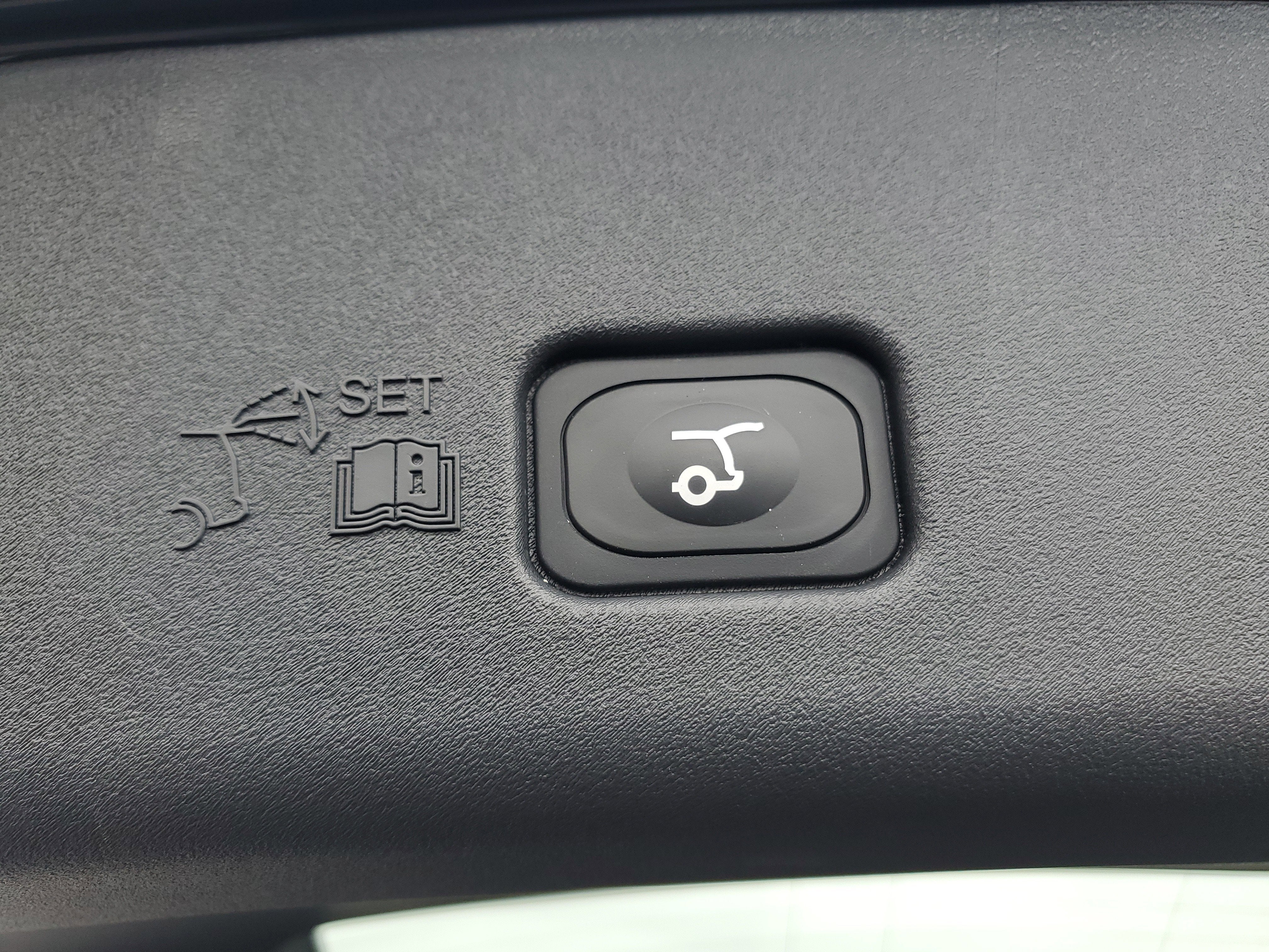 2026 Lincoln Nautilus Reserve Hybrid