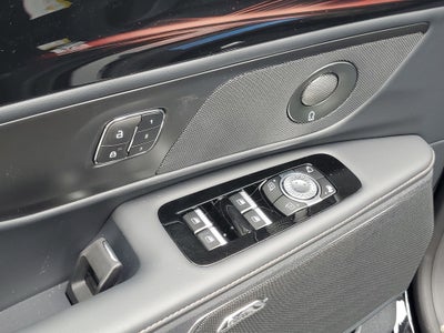 2026 Lincoln Nautilus Reserve Hybrid