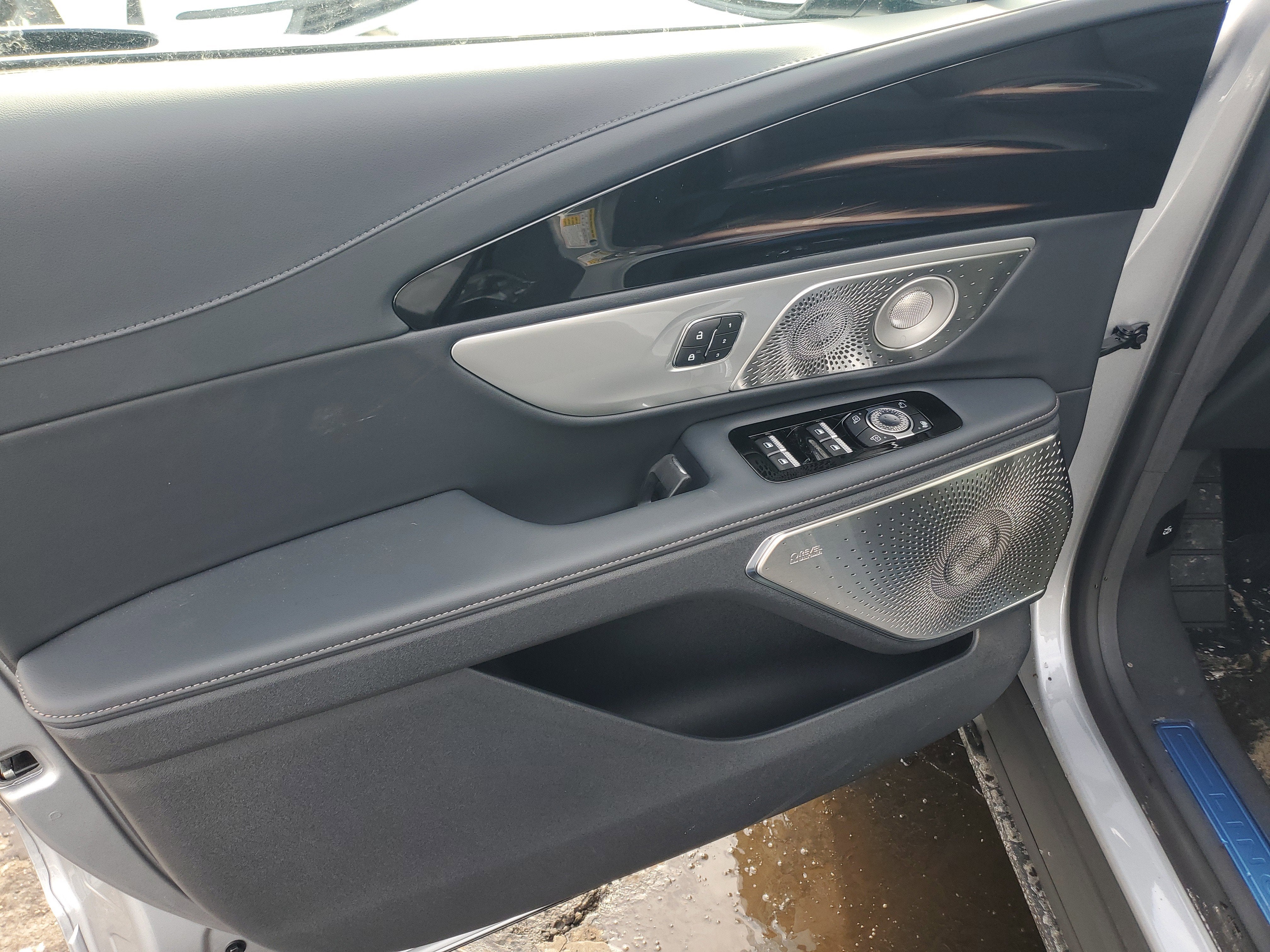 2026 Lincoln Nautilus Reserve Hybrid