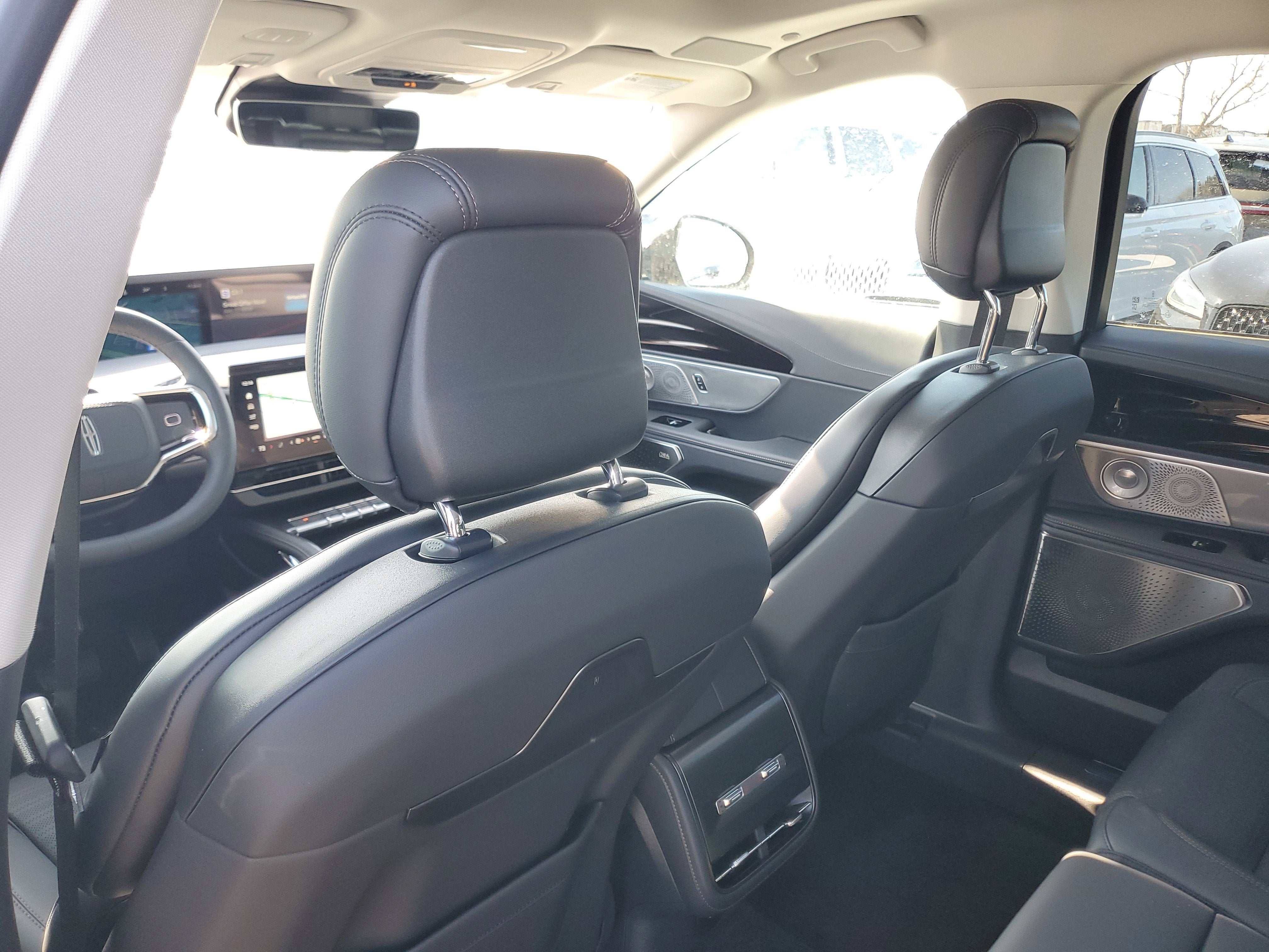 2026 Lincoln Nautilus Reserve Hybrid