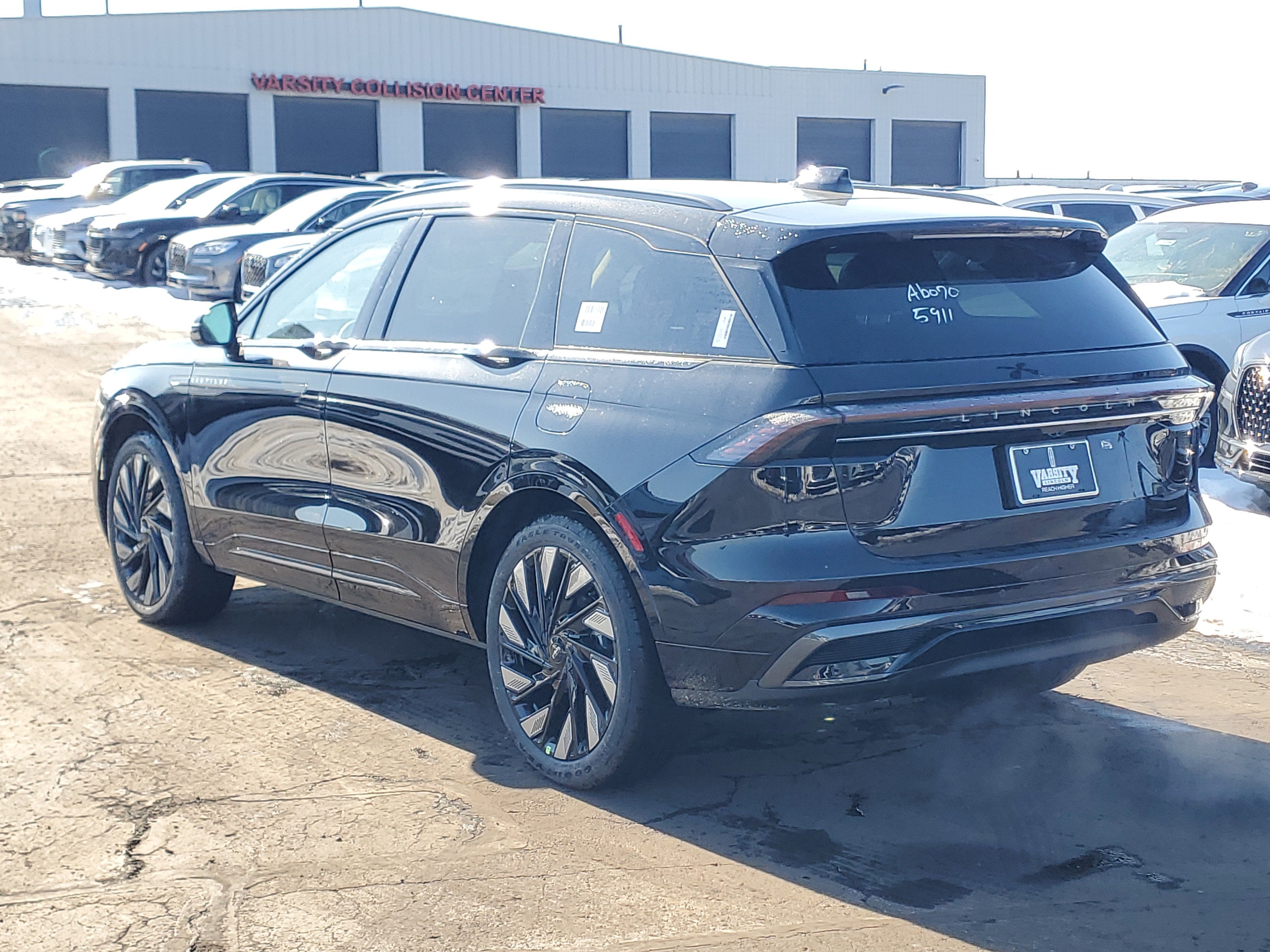 2026 Lincoln Nautilus Reserve Hybrid