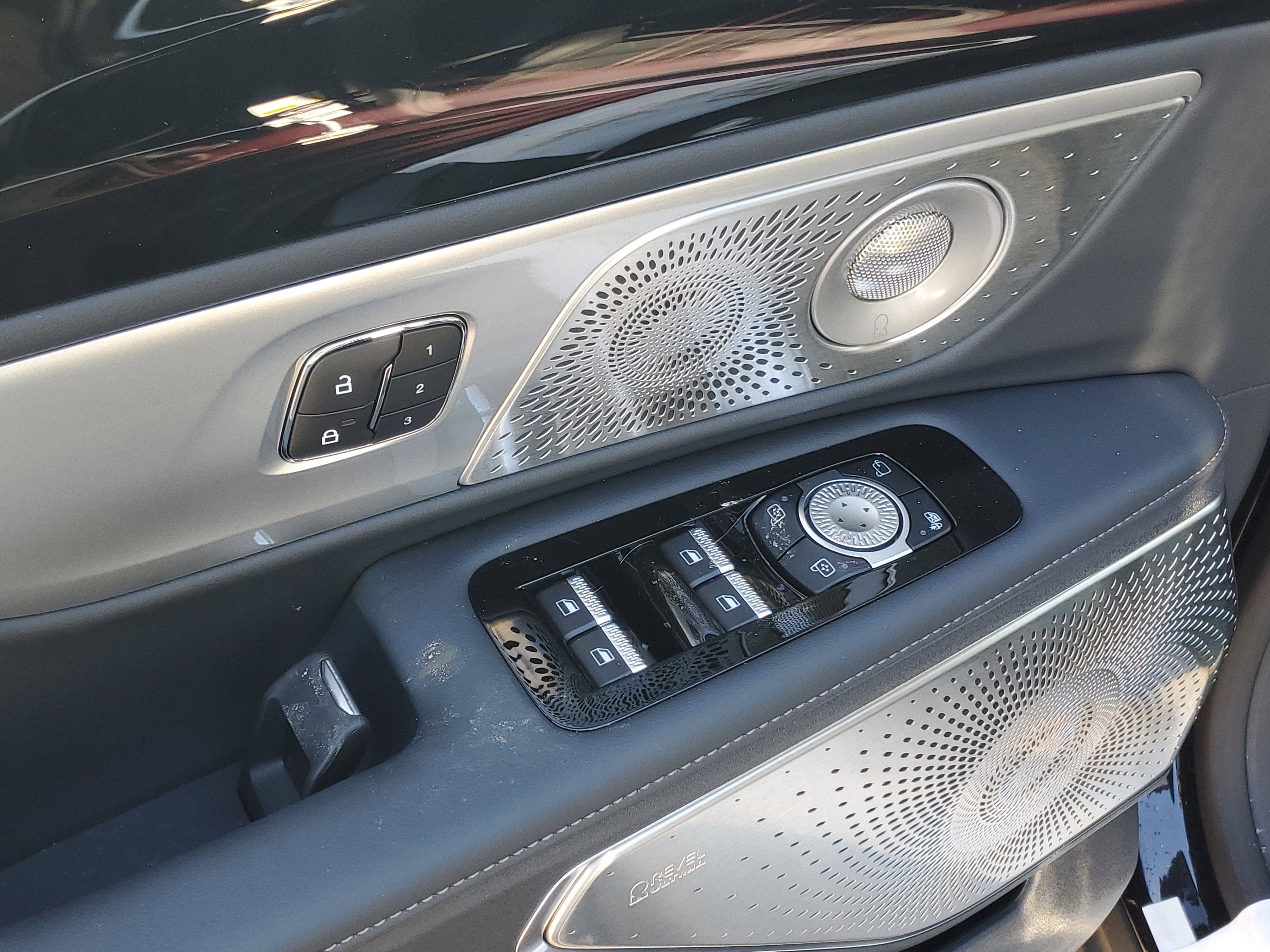 2026 Lincoln Nautilus Reserve Hybrid