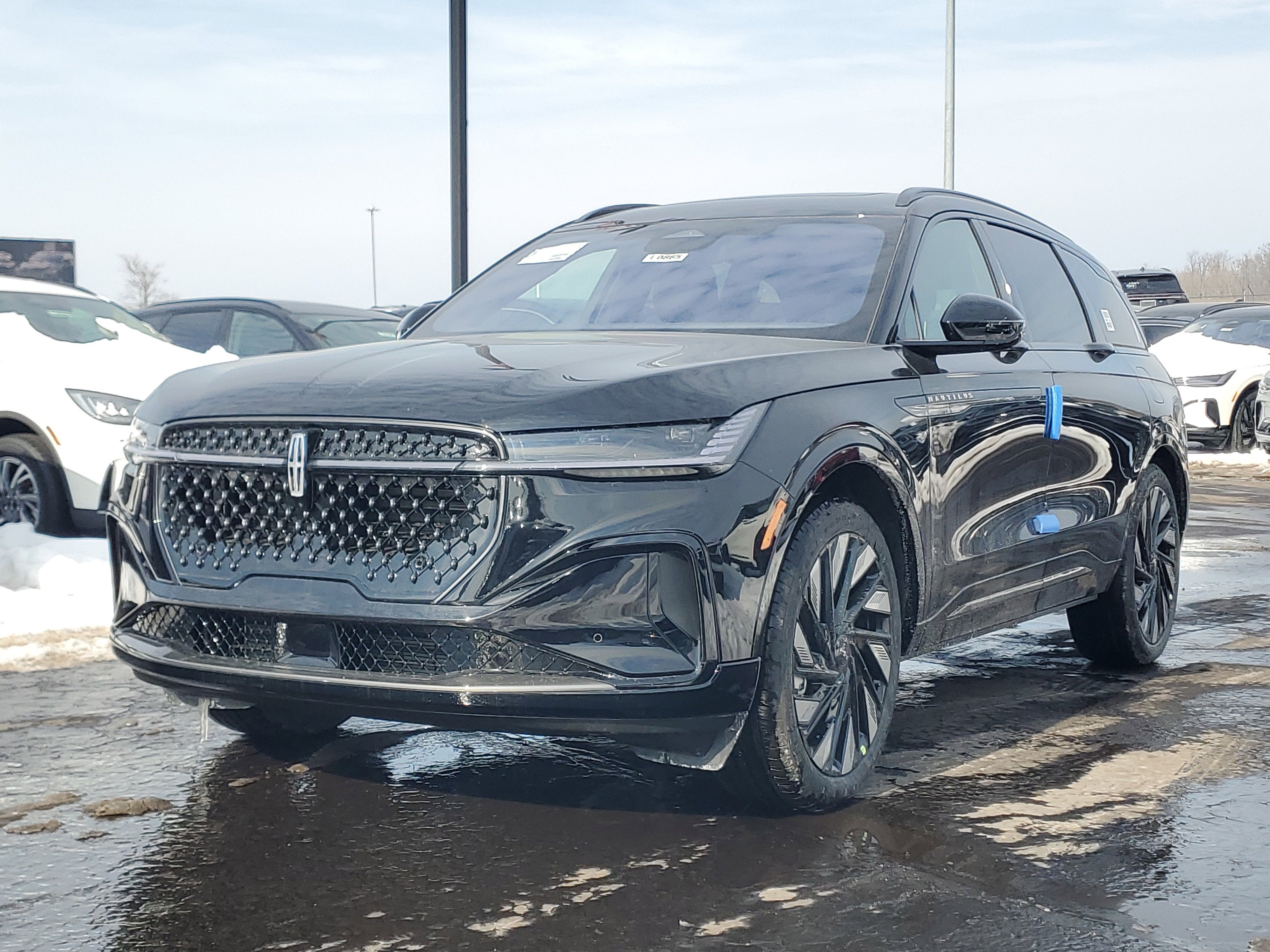 2026 Lincoln Nautilus Reserve Hybrid