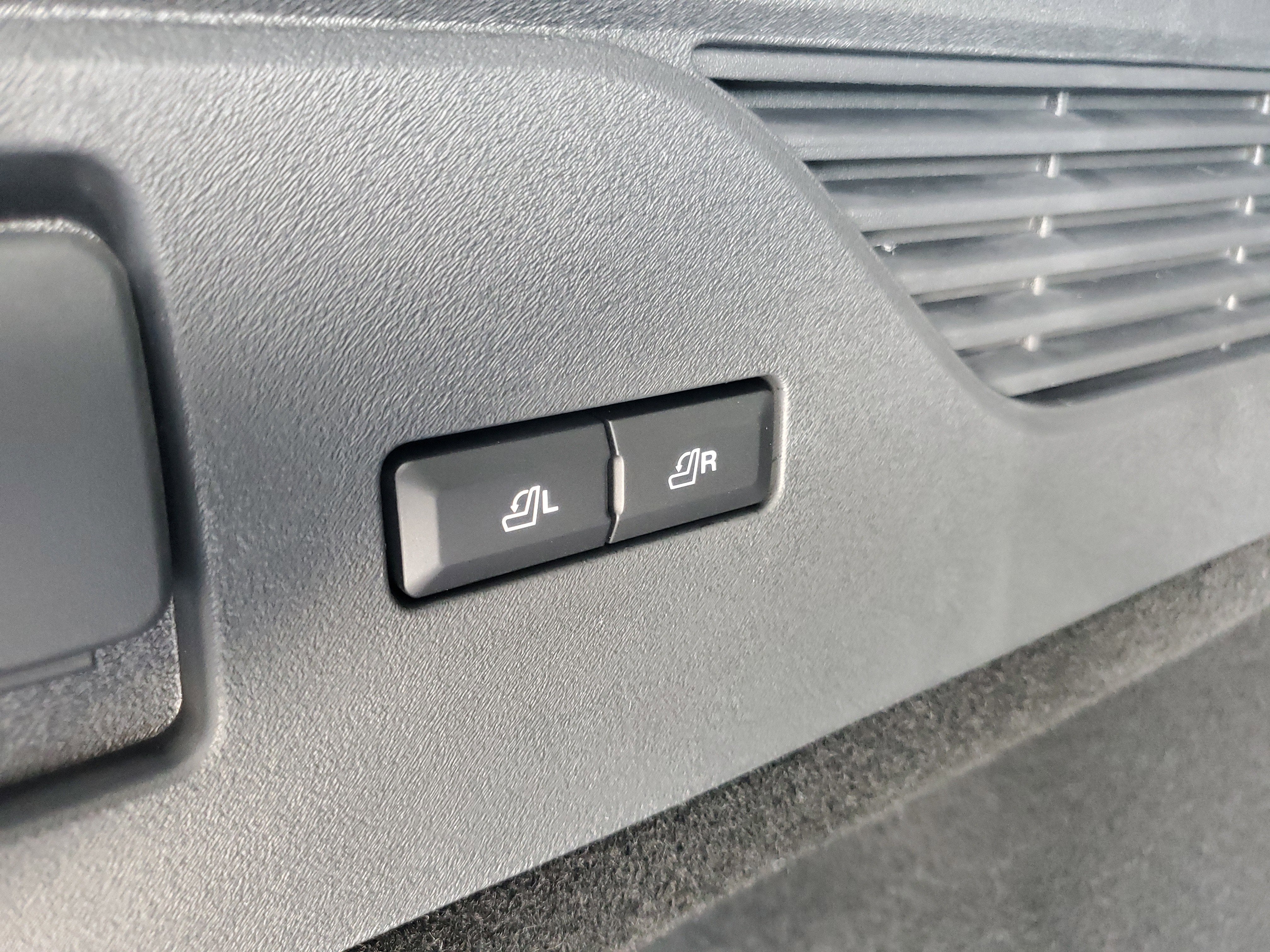 2026 Lincoln Nautilus Reserve Hybrid