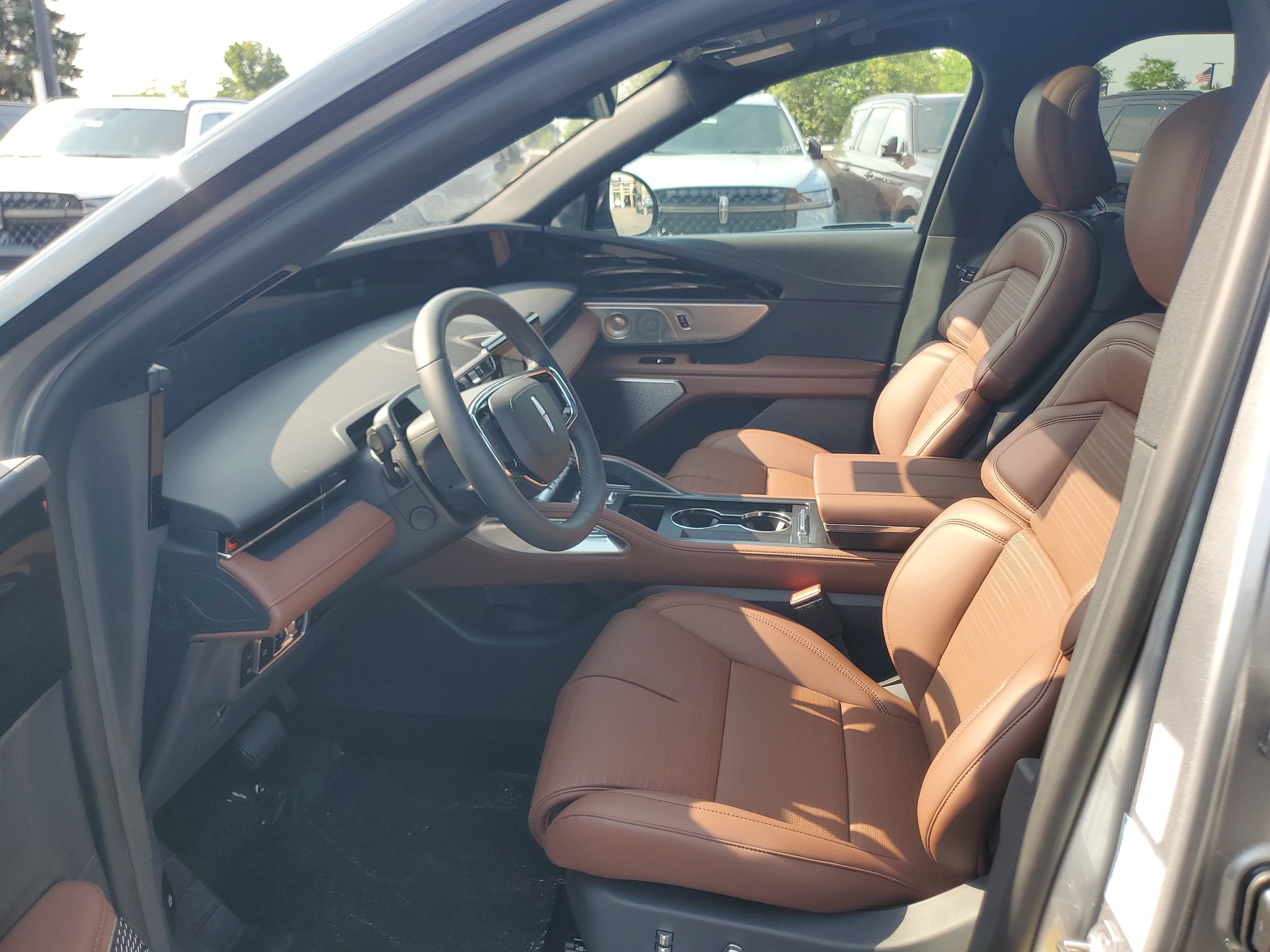 2026 Lincoln Nautilus Reserve Hybrid