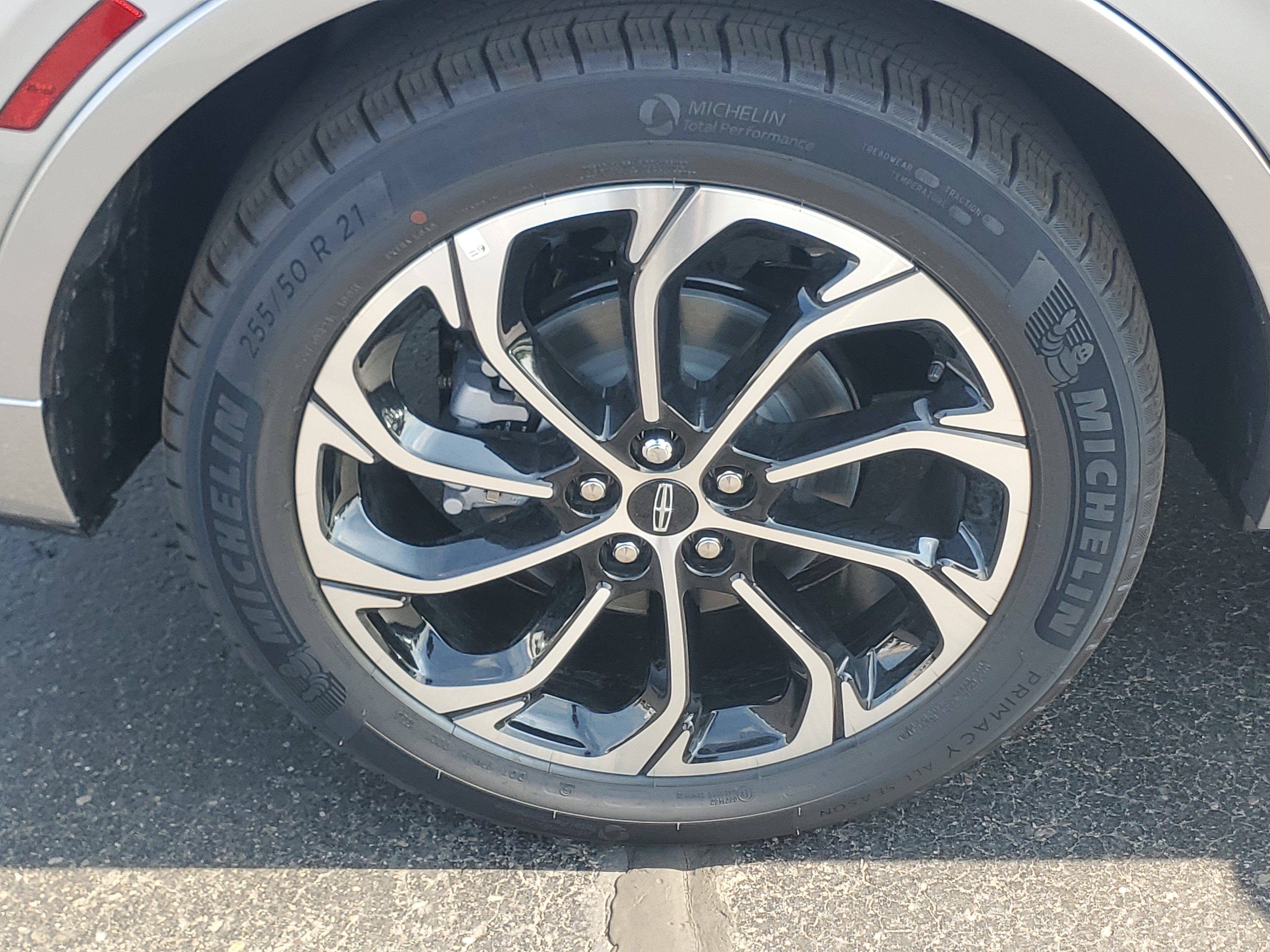 2026 Lincoln Nautilus Reserve Hybrid