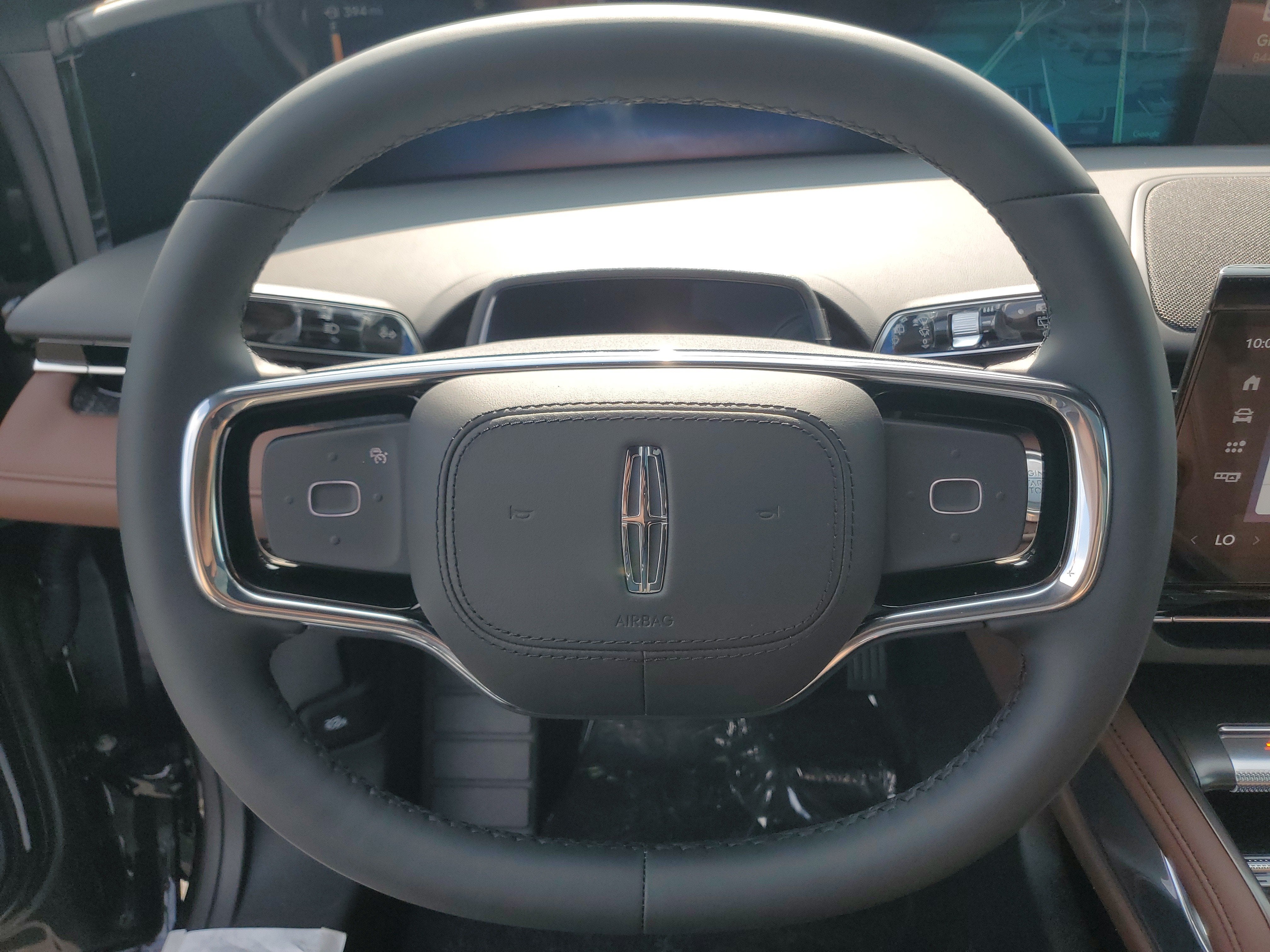 2026 Lincoln Nautilus Reserve Hybrid