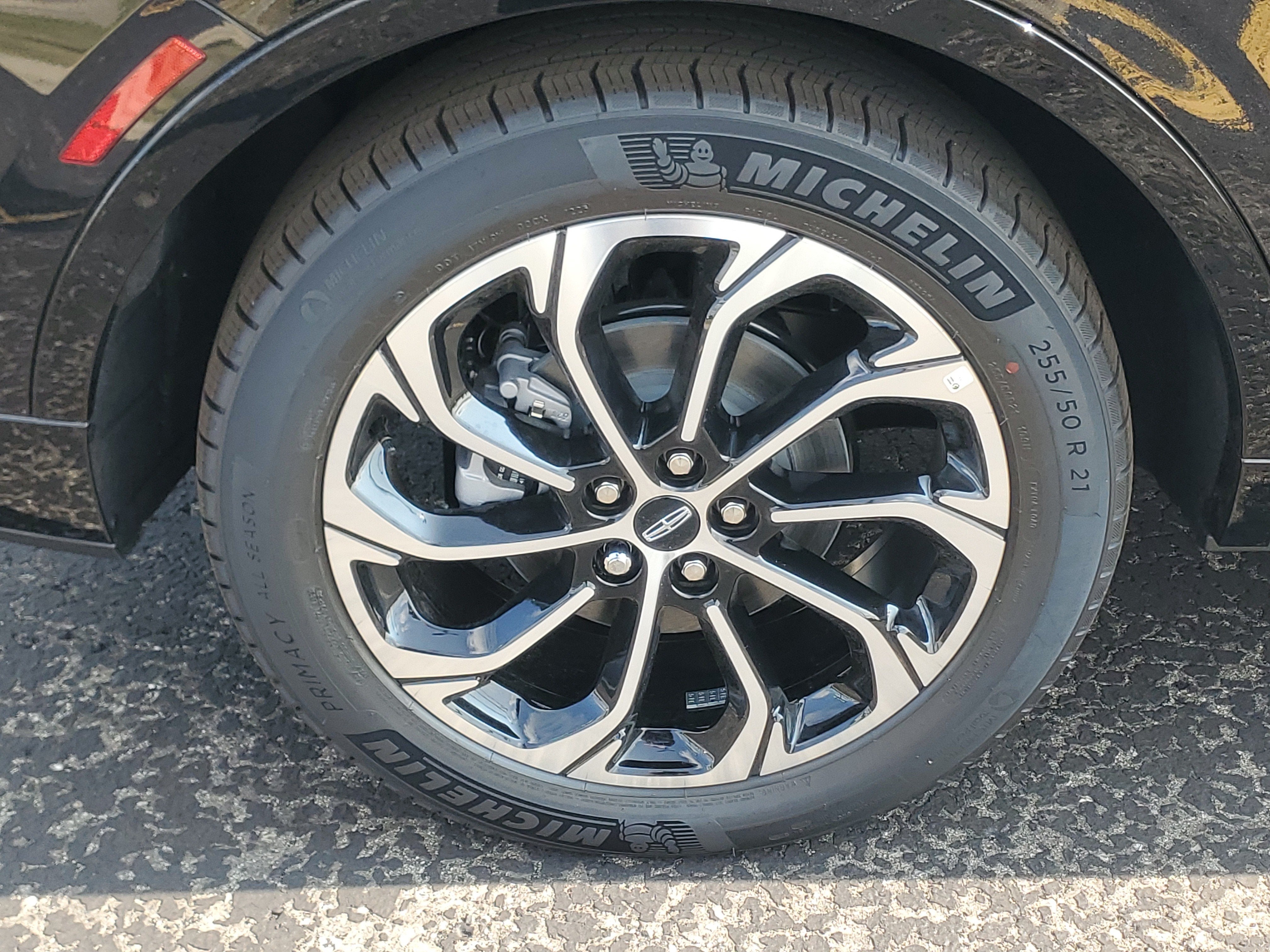 2026 Lincoln Nautilus Reserve Hybrid