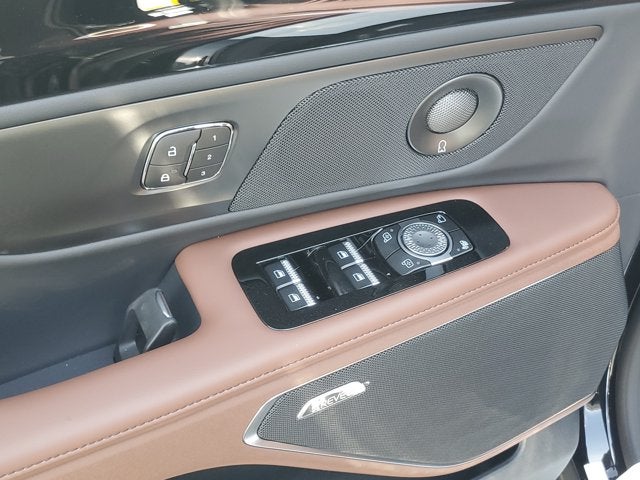 2026 Lincoln Nautilus Reserve Hybrid