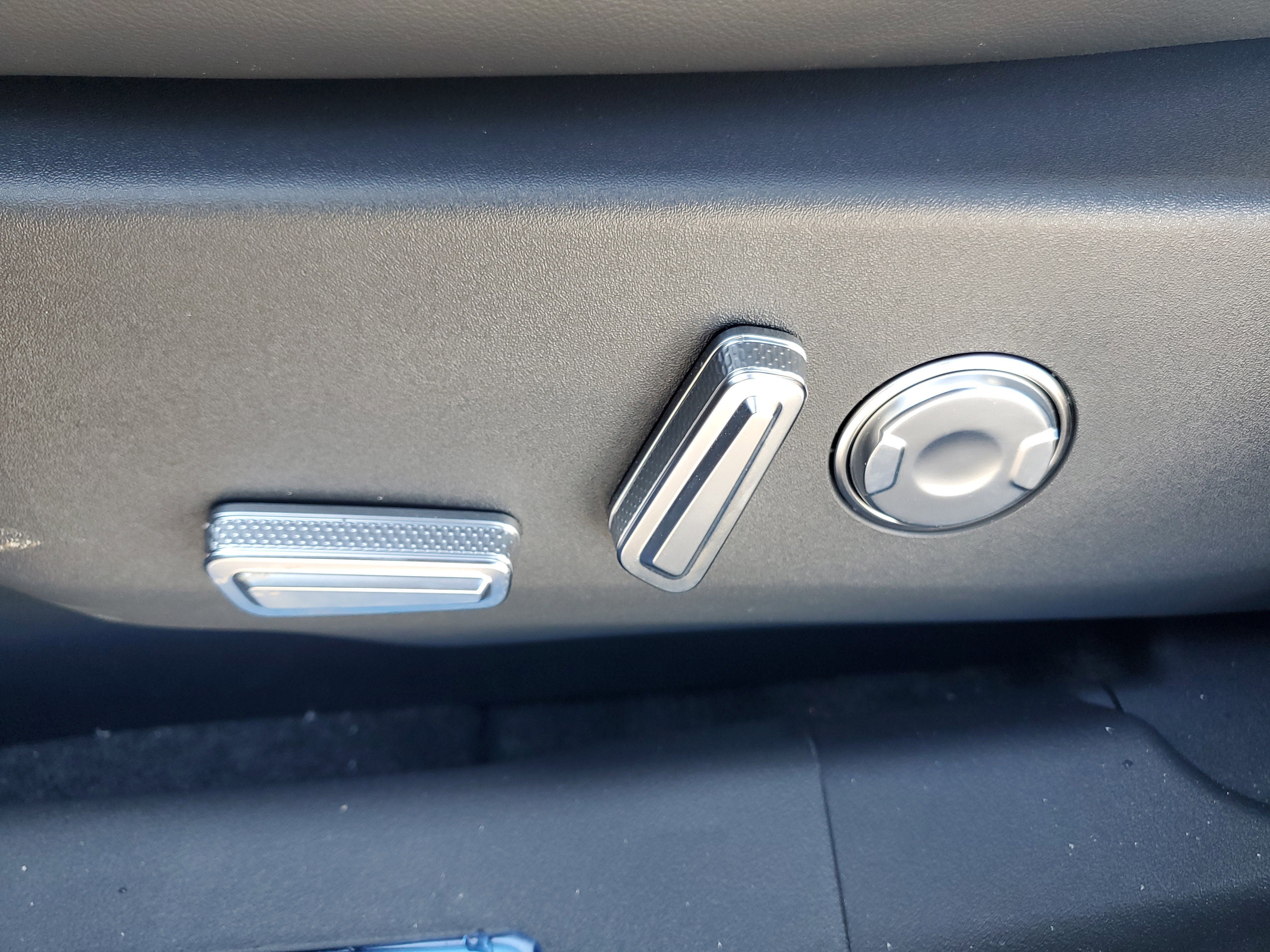 2026 Lincoln Nautilus Reserve Hybrid