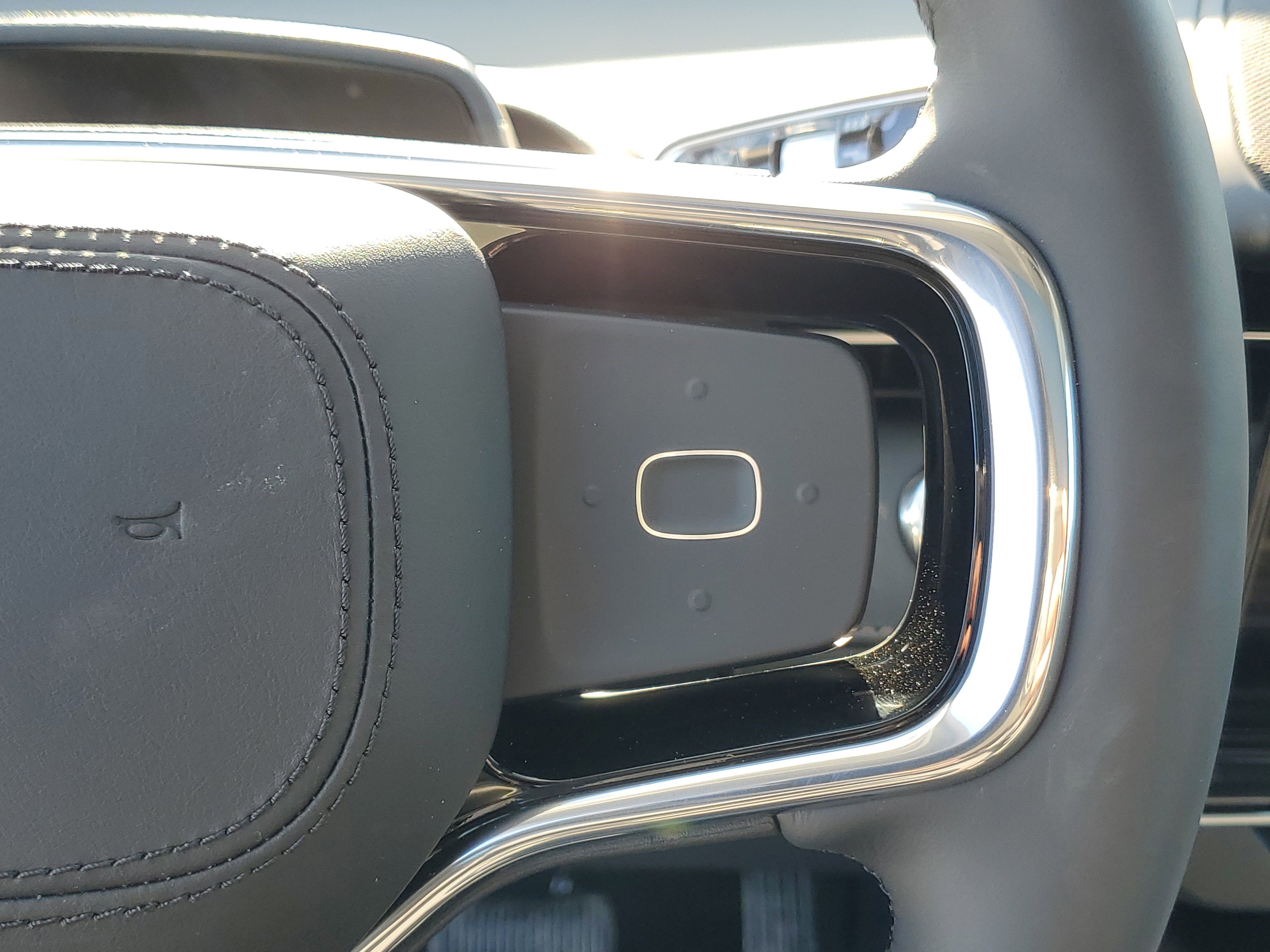 2026 Lincoln Nautilus Reserve Hybrid